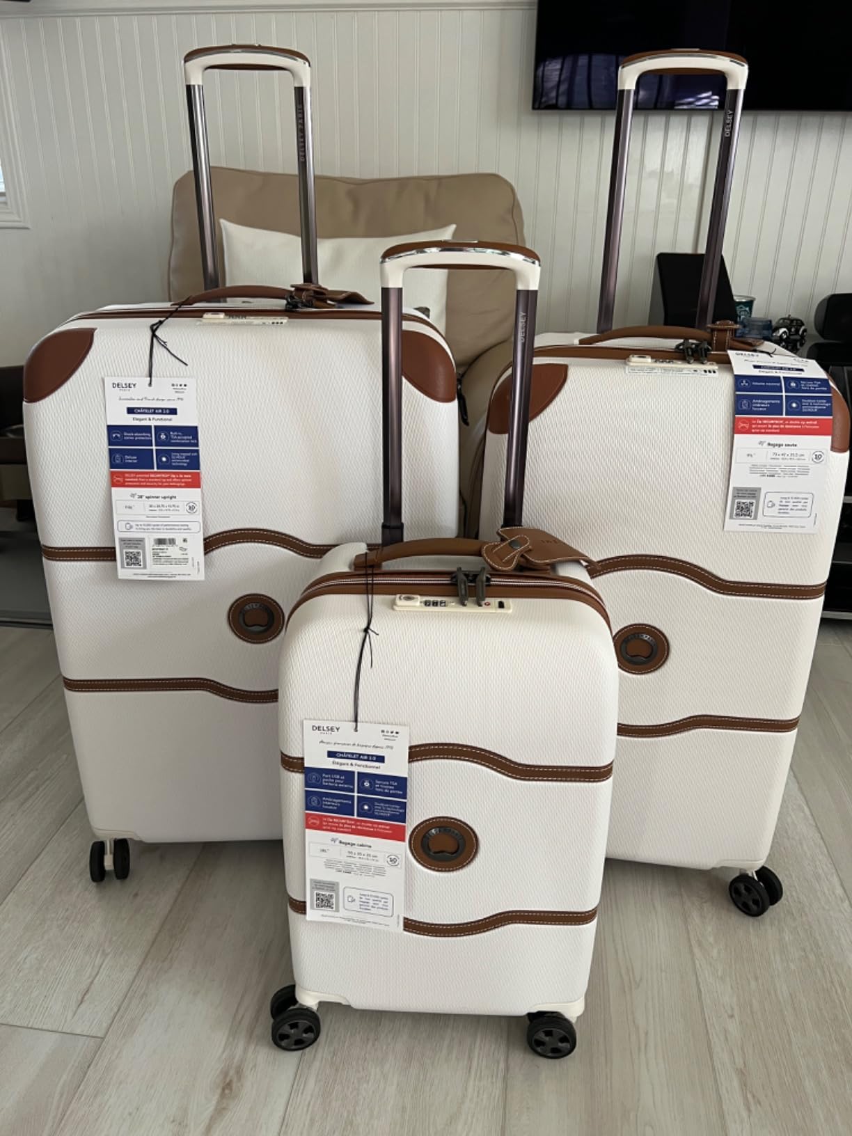 DELSEY PARIS Chatelet Air 2.0, 26 Inch Checked-Trunk Luggage, Angora customer photo 1