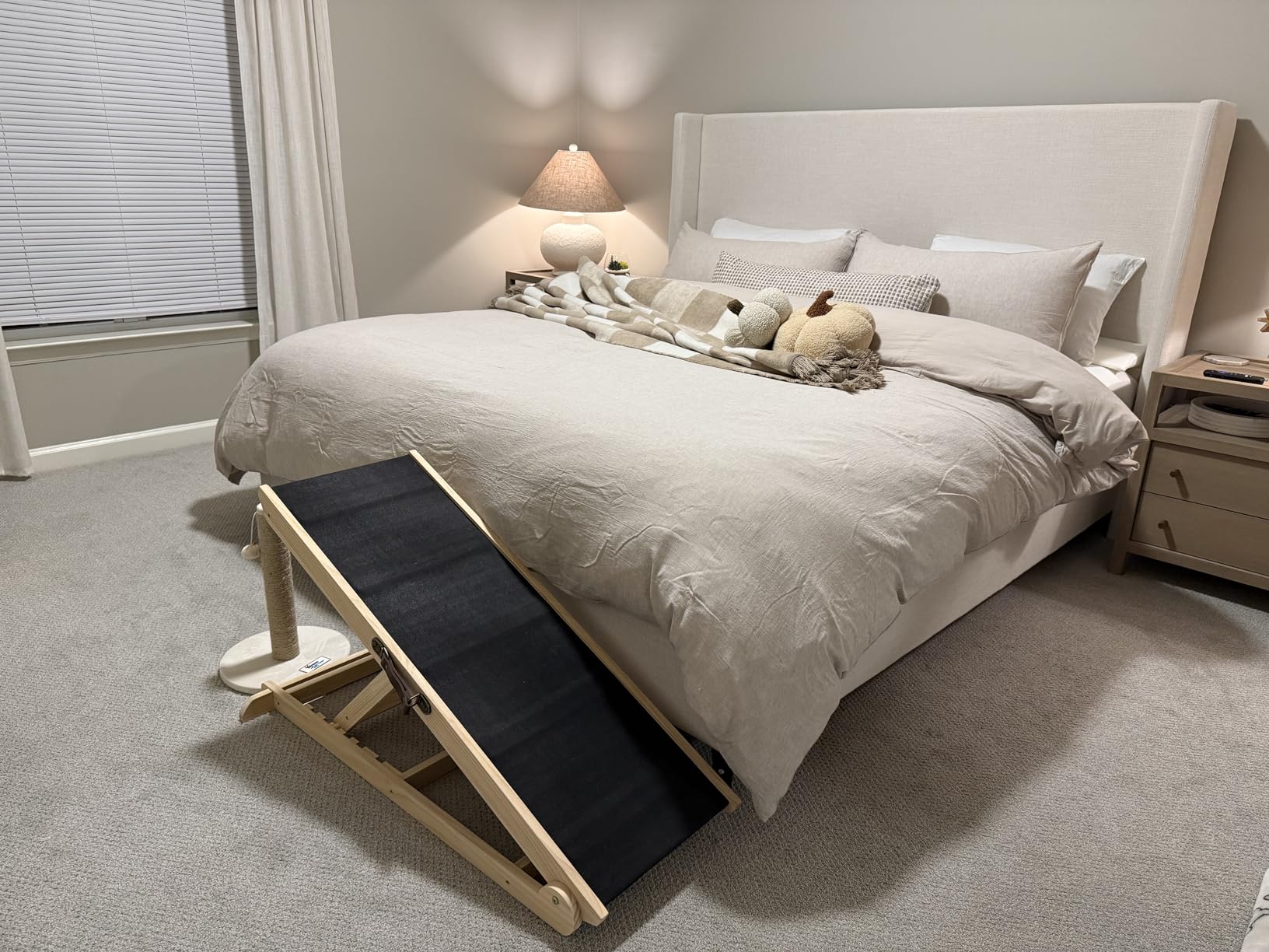 Woohoo Dog Ramp for Couch & Bed, Adjustable Wooden Ramp for Dogs | non-slip Rubber Surface, 41