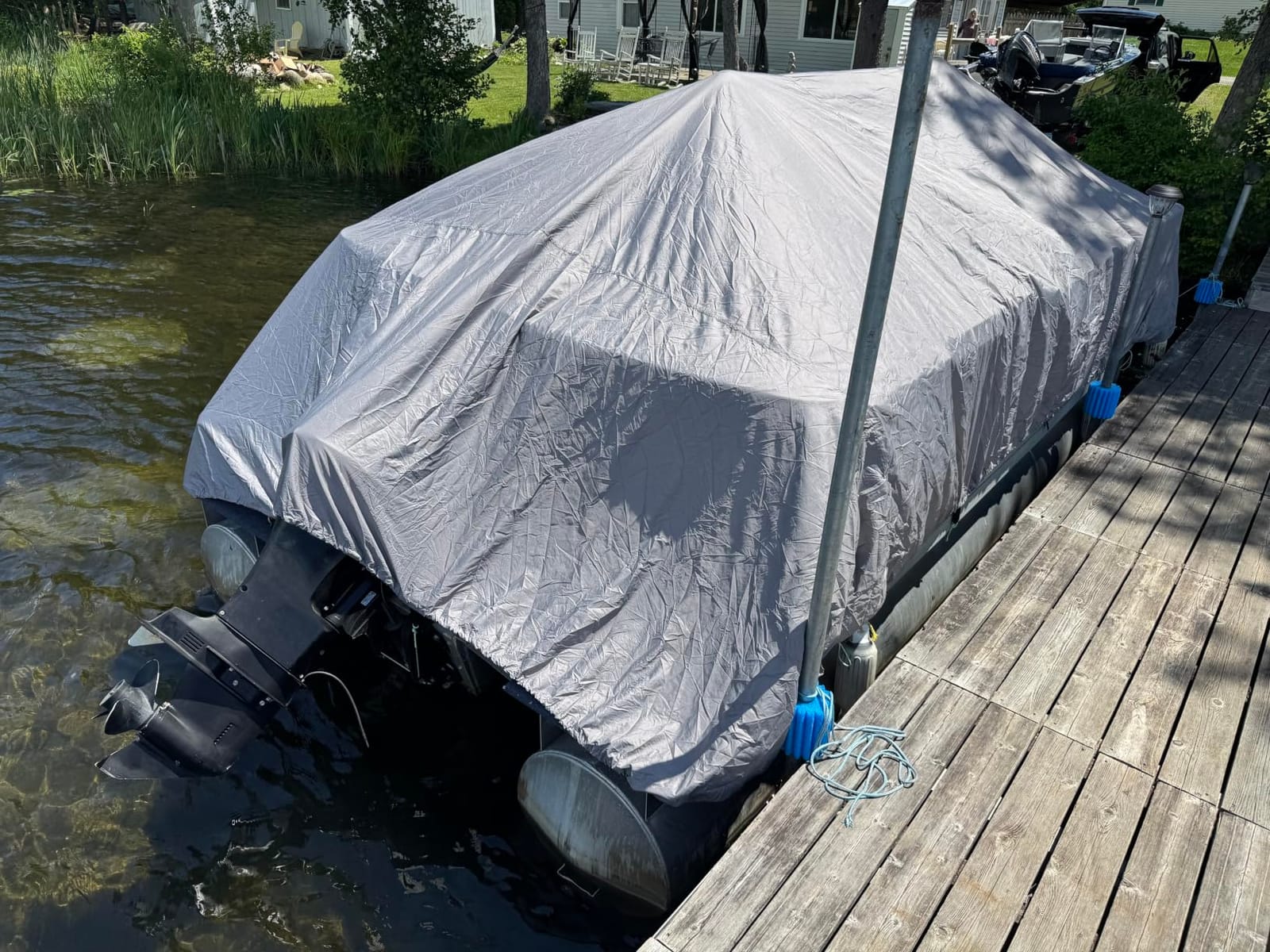 Solim 22-24FT Pontoon Boat Cover, 1200D Heavy Duty Waterproof, UV Resistant | Marine Grade Oxford Fabric, Tear Resistant, Double Stitching, Elastic Hem, Adjustable Tie-down Straps, Fits Up to 8.5 Ft Beam customer photo 2