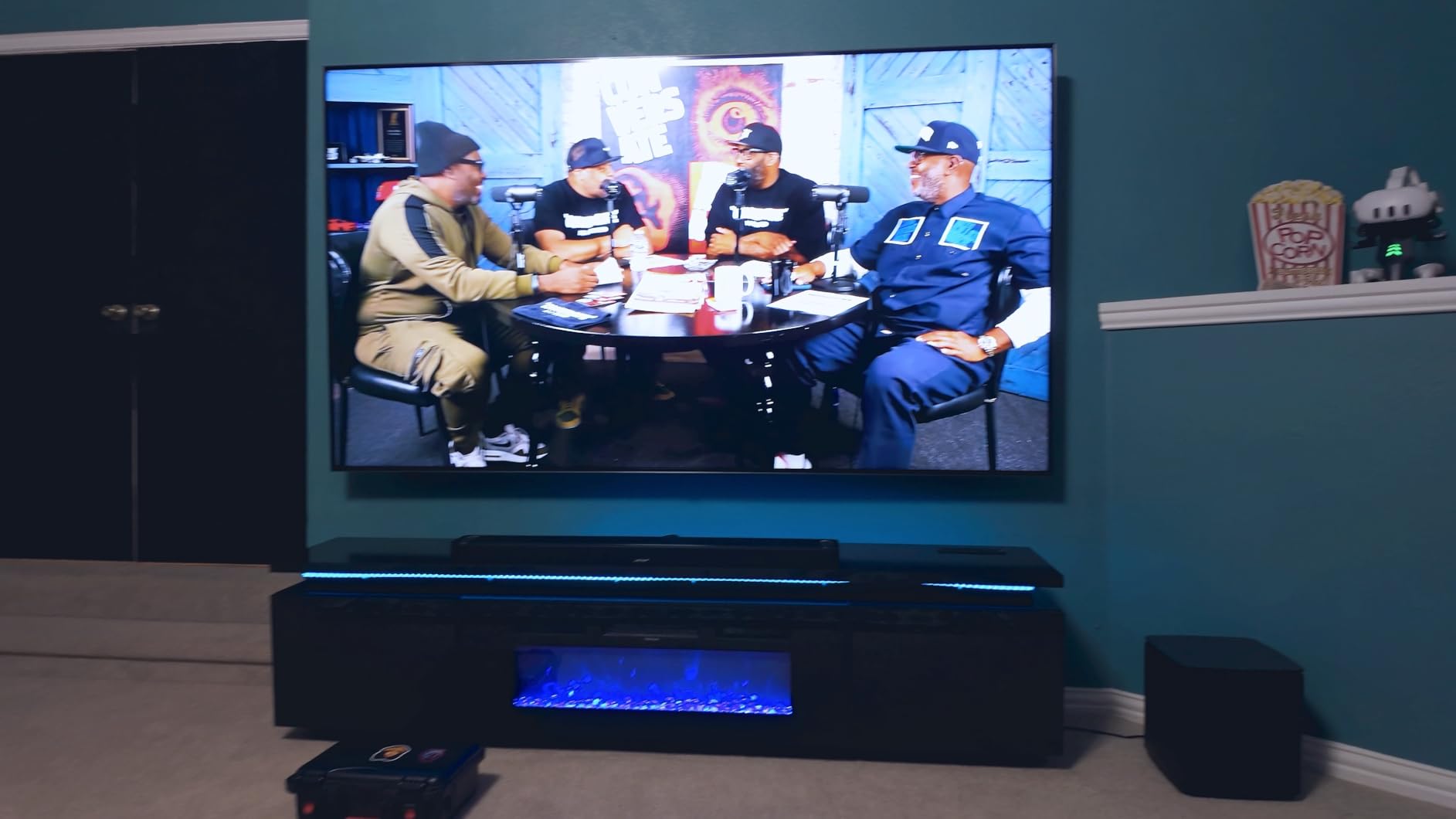 Bose Home Theater System Smart Ultra Dolby Atmos Soundbar with Bass Module 700 and 2x Wireless Surround Speakers customer photo 2