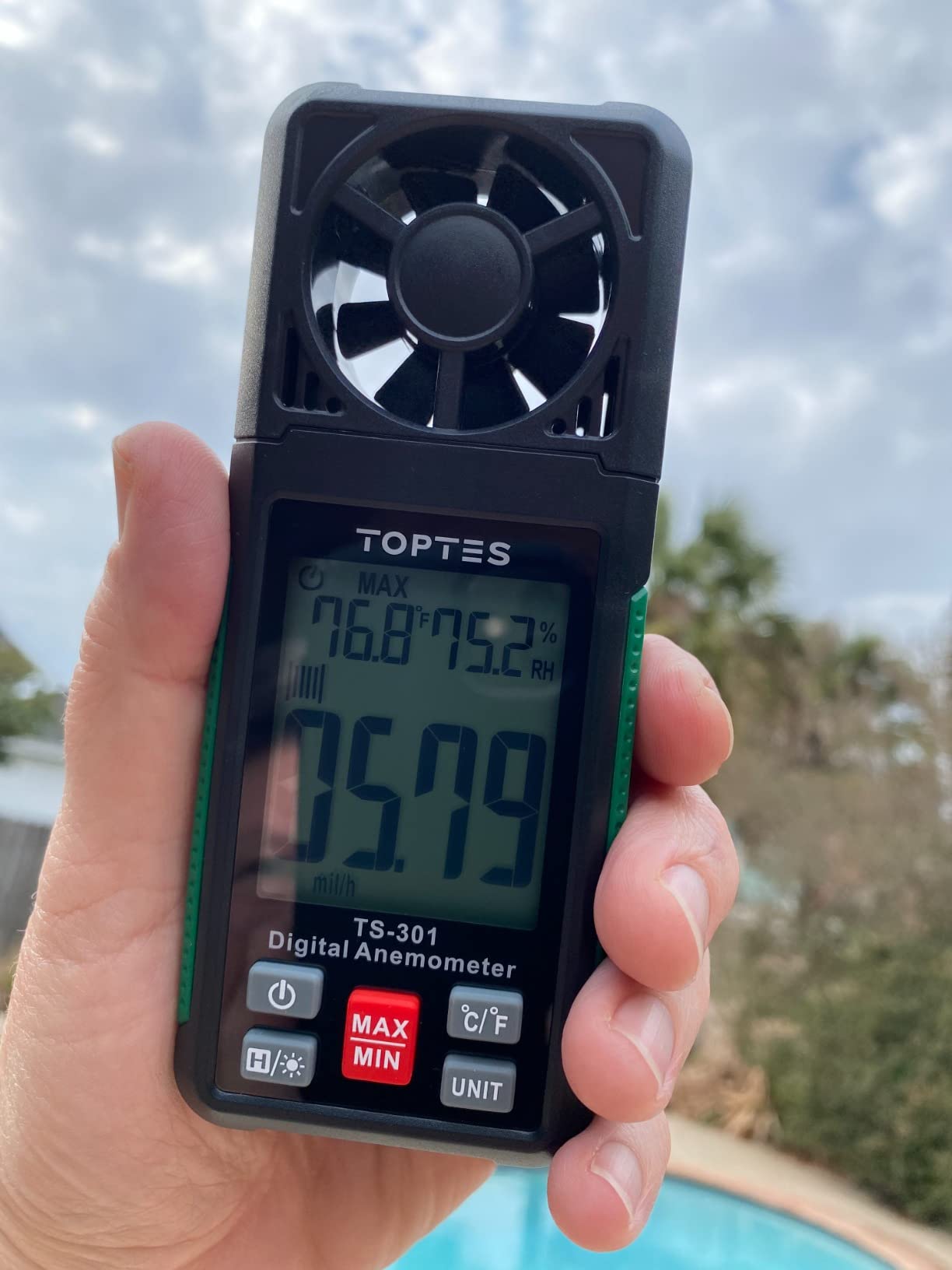 TopTes TS-301 Digital Anemometer, Wind Speed Meter with 2.26-inch Big Backlight LCD Screen, Air Flow Meter for Sailing Surfing Drone Flying RC Plane Golf Shooting HVAC customer photo 2