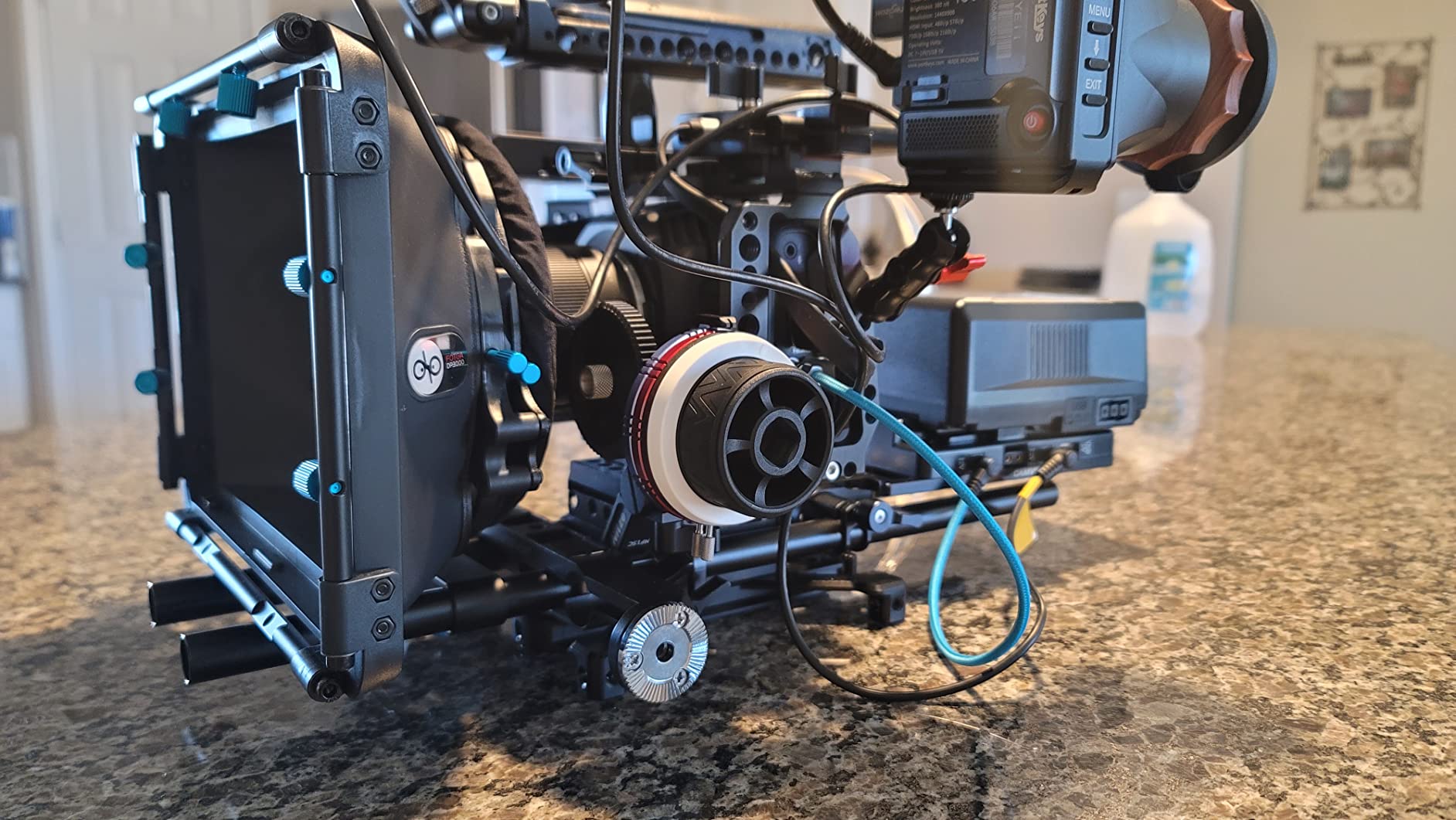 Nitze Mini Follow Focus, with 15mm Rod and Rod Clamp, Gear Ring Belt, 3 Reversible Drive Gears and 2 Marking Disks, Supports A/B Hard Stops and 360 Infinity Zoom - MF15C customer photo 1