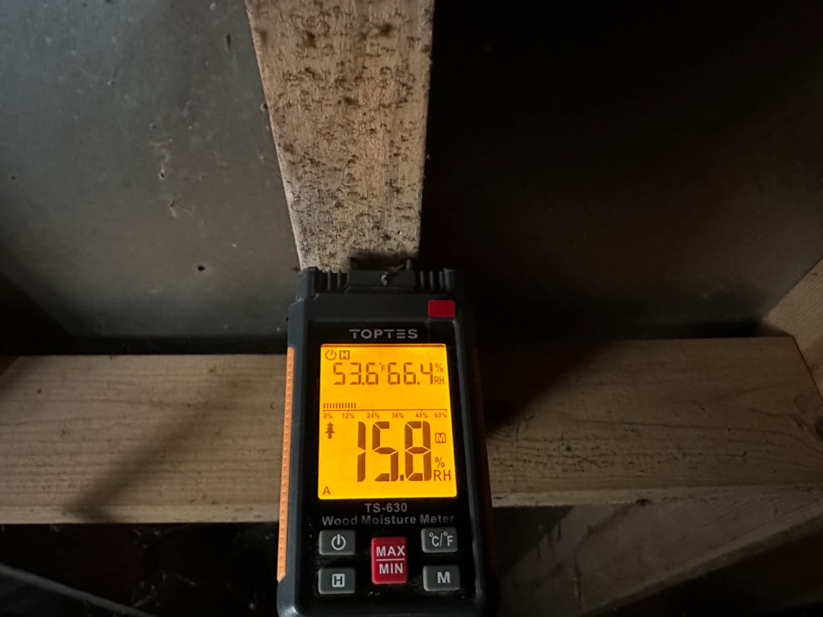 Wood Moisture Meter, TopTes Digital Moisture Meter TS-630, Handheld Humidity Tester with 2.25-inch LCD Display, Tricolor Backlight, Check The Dampness Level on Firewood/Drywall - Orange customer photo 1