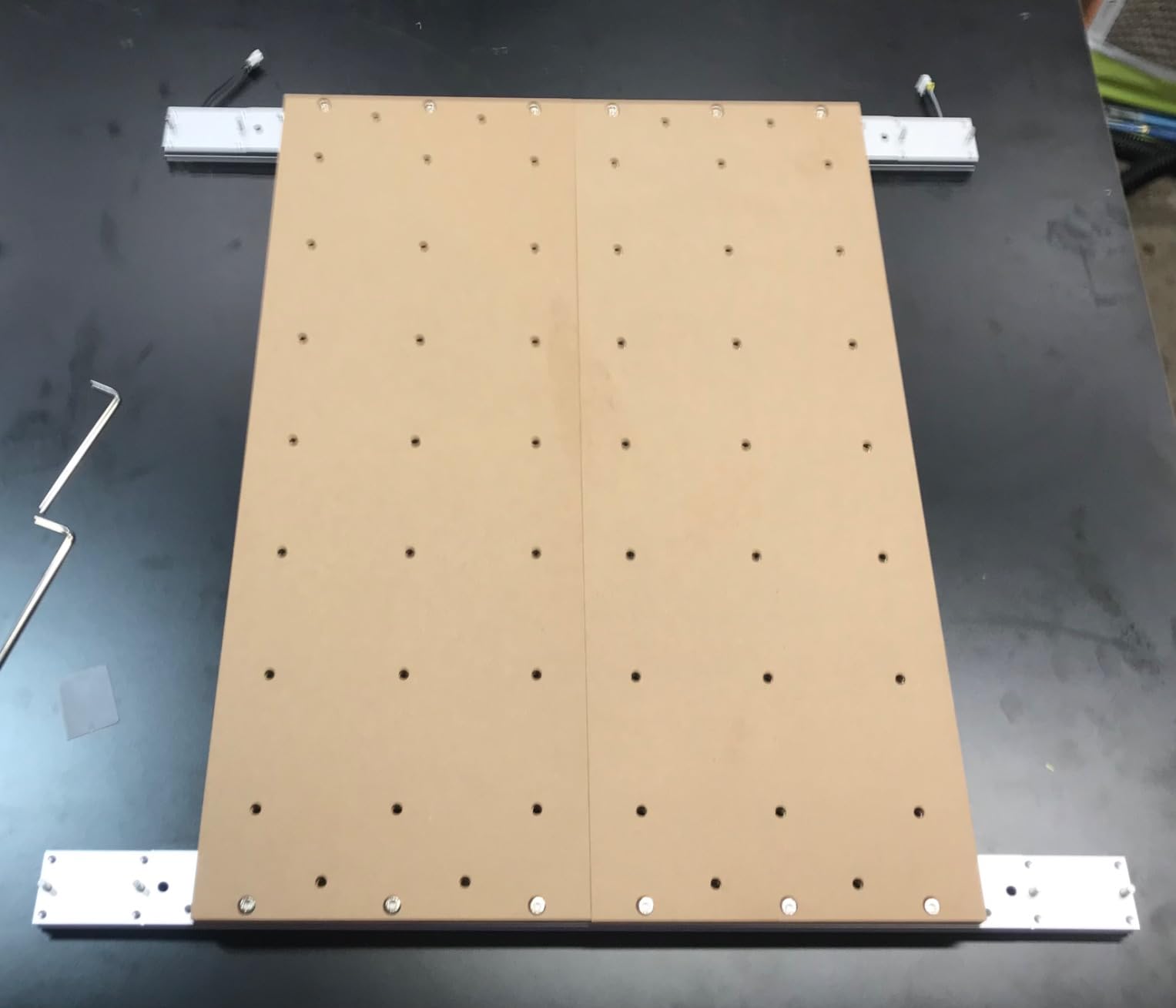 Genmitsu 4040-PRO CNC Router Machine for Metal Acrylic Cutting Milling | Upgraded Version, GRBL Control, Lead Screw Driven, 3-Axis Engraving, 17.1'' x 15.7'' x 3.1'' Working Area customer photo 2