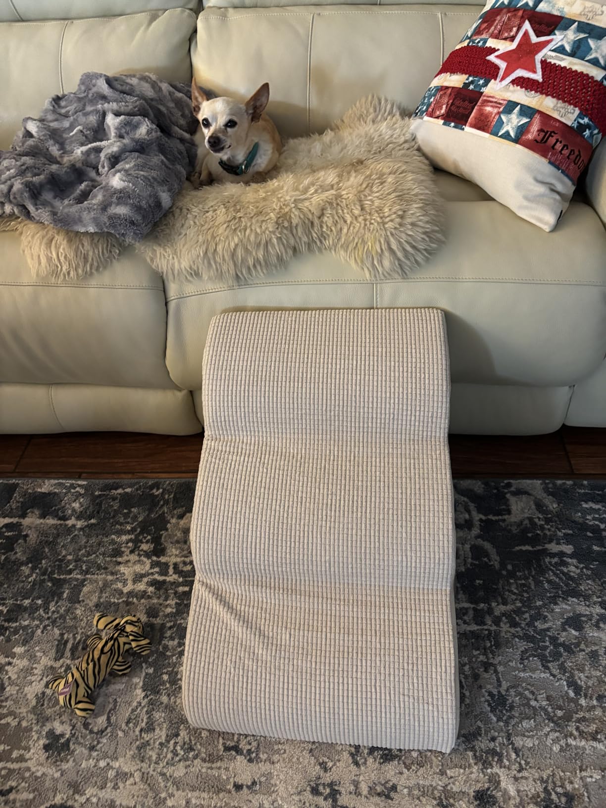Aodisman Dog Stairs for Small Dogs and Cats,3-Step Pet Ramp for Bed & Couch | 15.7