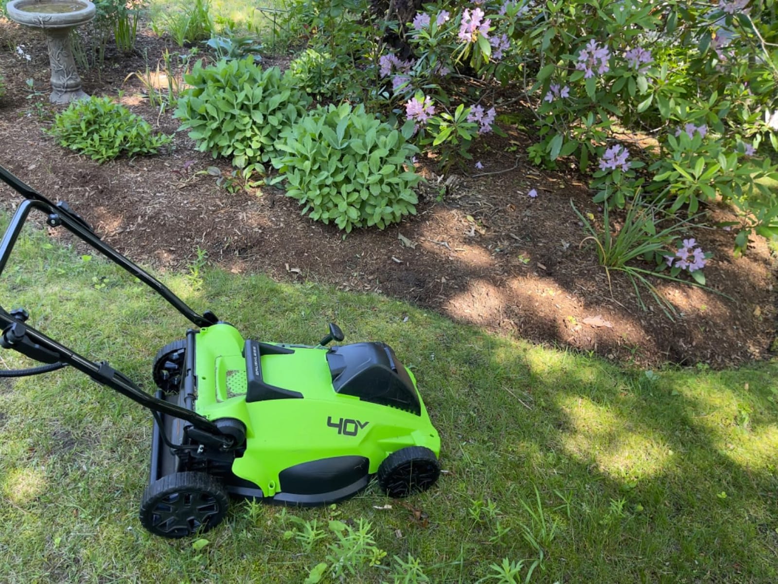 Greenworks 40V 16in Push Lawn Mower, 4.0 Ah Battery and Charger customer photo 1