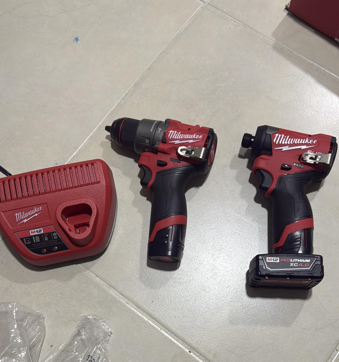 M12 FUEL 2-Tool Combo KIT (Hammer Drill & Impact Driver) customer photo 1