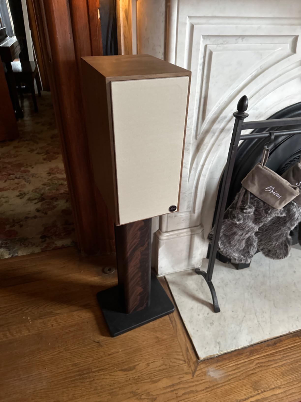 The Sevens Heritage Inspired (Pair) Powered Speakers - Walnut customer photo 2