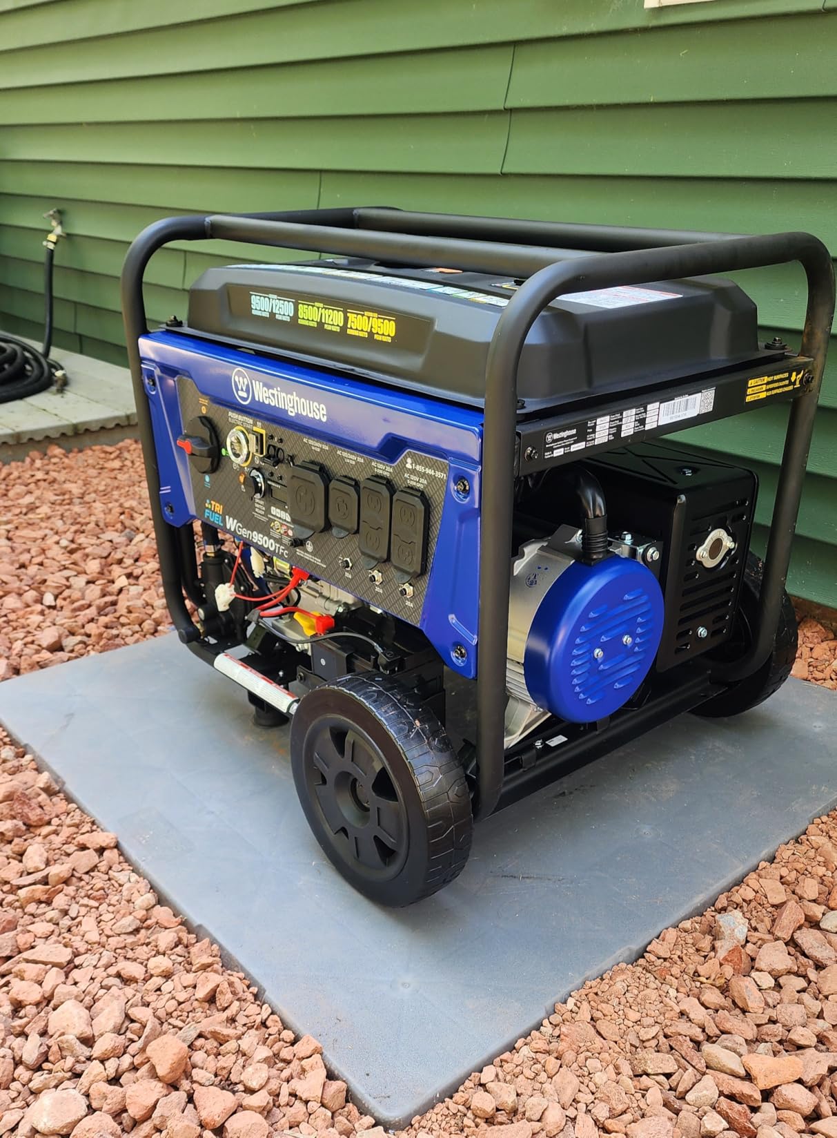 Westinghouse 12500 Peak Watt Tri-Fuel Home Backup Portable Generator, Remote Electric Start, Transfer Switch Ready, Gas, Propane, and Natural Gas Powered customer photo 2