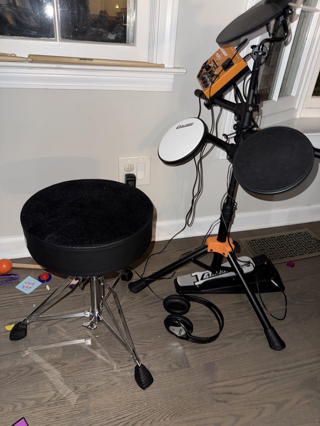 GrowDaily Drum Throne Seat, Adjustable Stool Drum Universal Thick Padded Drum Throne Drummer Stool with 2Pacs 5A Drumsticks customer photo 2