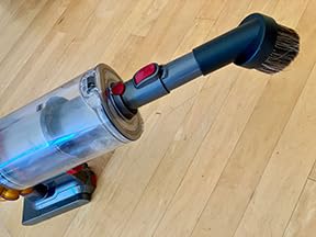Dyson V15 Detect Cordless Vacuum Cleaner, Yellow/Nickel customer photo 1