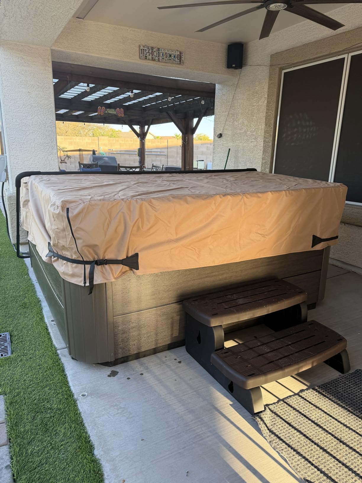 iBirdie Outdoor Waterproof Hot Tub SPA Cover 85 x 85 inch 7 x 7 ft | Black, Fit 84 x 84, 83 x 83, 600D, Heavy Duty, Weatherproof, Square, Protectors Cap customer photo 1