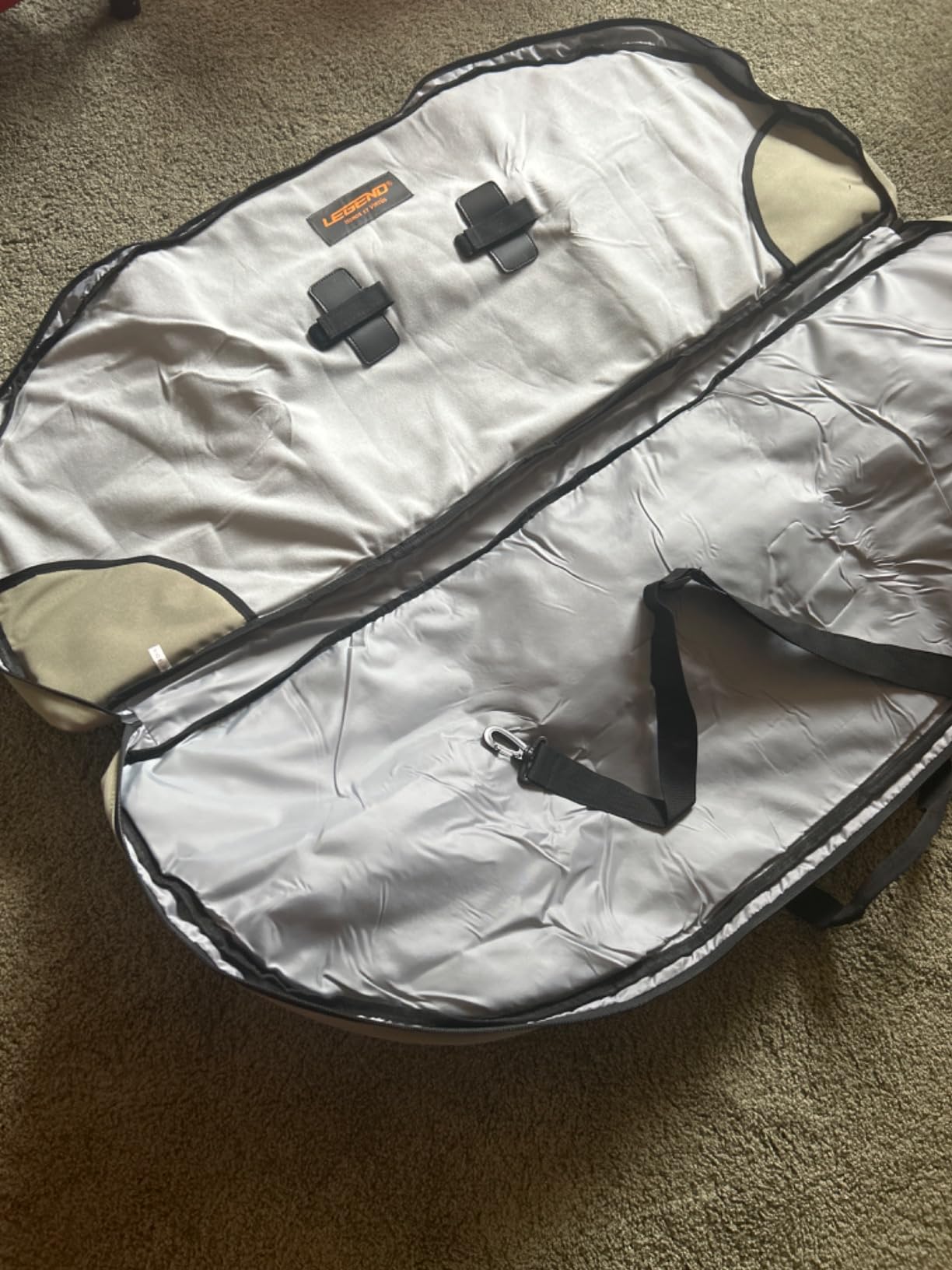 LEGEND Essential Compound Bow Case - Soft Bow Case for Compound Bow & Archery Accessories, Premium Bow Bag with Durable Nylon Fabric, Lightweight Archery Case with Backpack Strap - 36