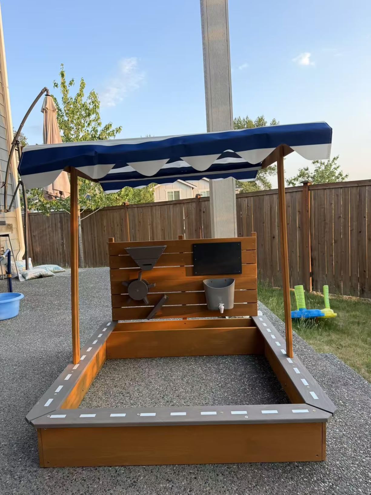 Kids Large Wooden SandBoxes with Roof, Pipleo Outdoor Sand Box Play w/Canopy for Backyard Garden Beach, Sand Pit for Beach Patio Outdoor, [Adjustable Cover & Funnel & Drawing Board] - Brown Oak customer photo 2