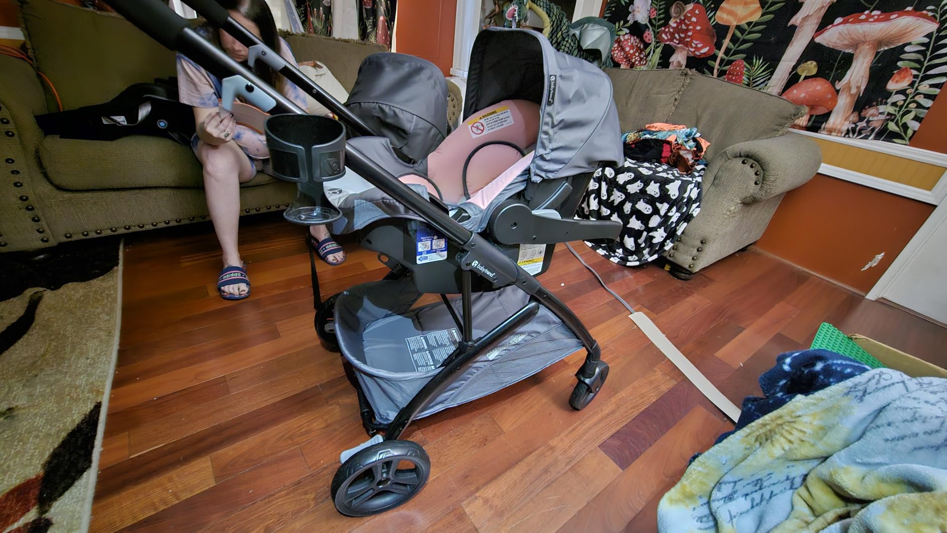 Baby Trend Passport Switch 6-in-1 Modular Stroller Travel System with EZ-Lift Plus Infant Car Seat, Dash Black customer photo 2