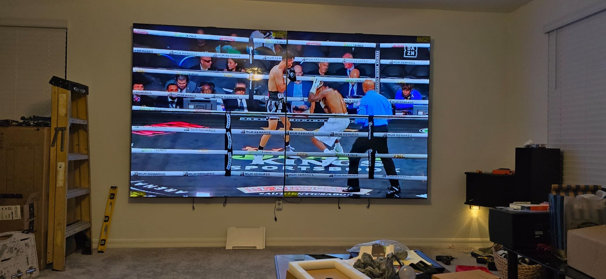 OREI 4x4 HDMI Matrix Video Wall 4K@60Hz, Seamless, WebGUI, HDCP 2.2, EDID | Matrix 4K, 4K video wall, HDMI 2.0, 18Gbps, 4:4:4, 2x2/1x4/4x1 layouts, remote control customer photo 1
