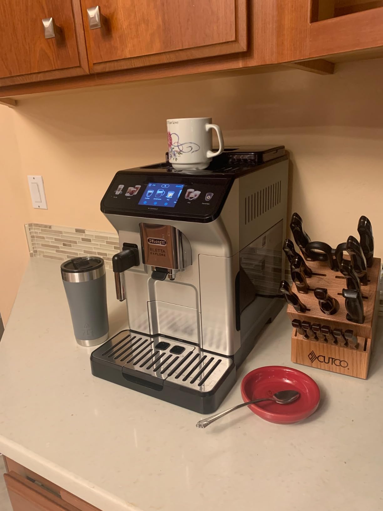 Eletta Explore Espresso Machine with Coffee Grinder, Milk Frother | #1 Worldwide Espresso Machine Maker, 50+ One-Touch Recipes, Travel Mug, Hot & Cold Frother, Built-in Grinder, 4 User Profiles customer photo 1