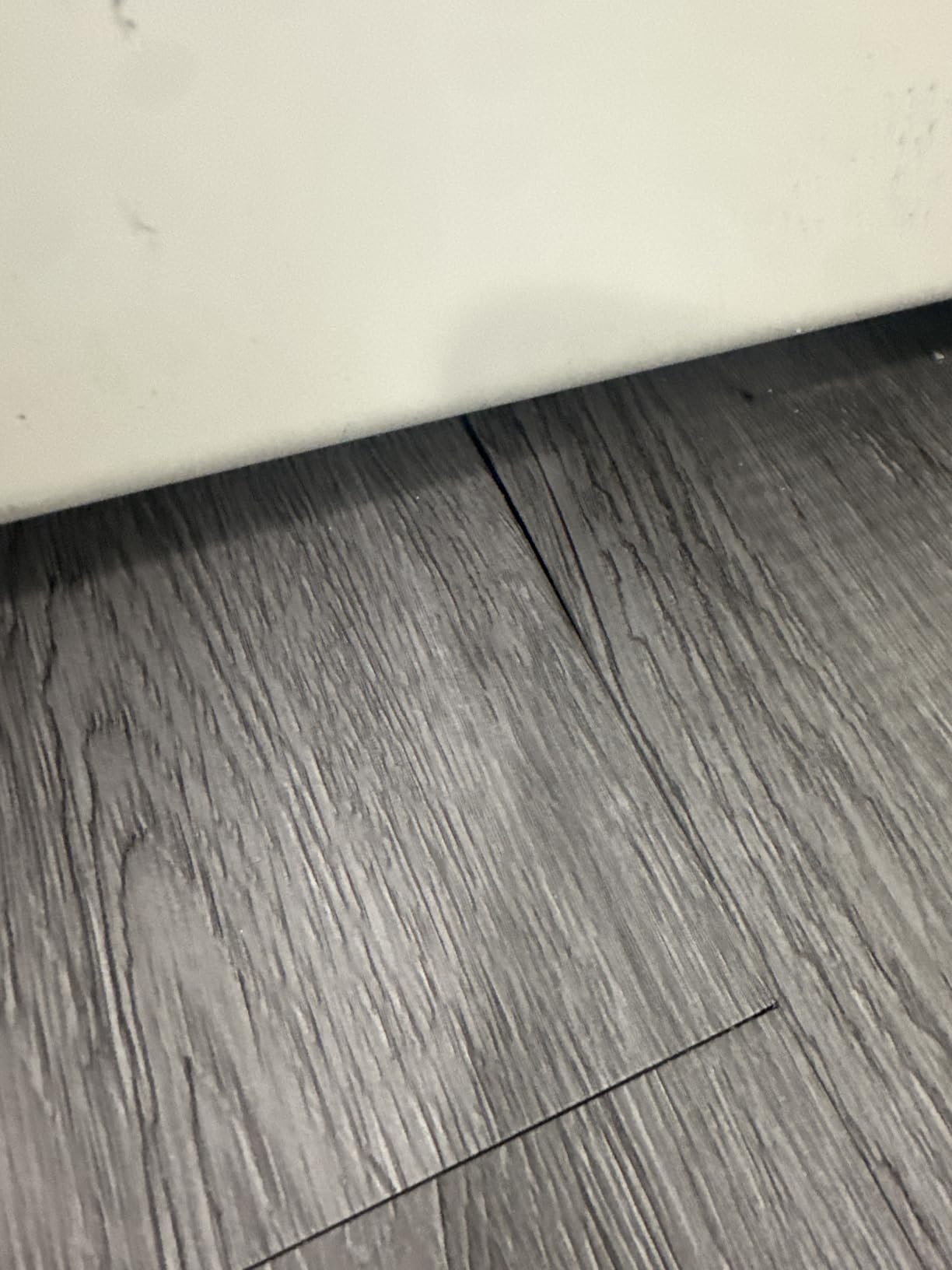 Art3d 36-Pack Wood Texture Peel and Stick Vinyl Flooring Tiles, Grey Ash customer photo 1