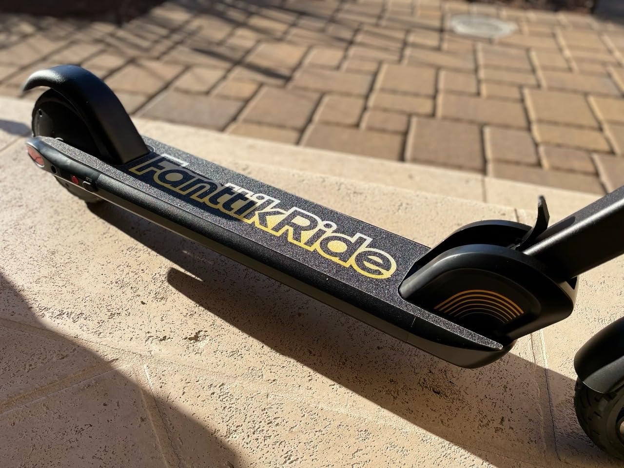 FanttikRide C9 Kids Electric Scooter Ages 8-12, Foldable Design, Fits 3.9-5.2 ft Kids, 2 Safe Speed Modes 6/10 MPH, 3 Adjustable Heights, 132 lbs Capacity, 5 Miles Range, 40 Mins Ride Time customer photo 2