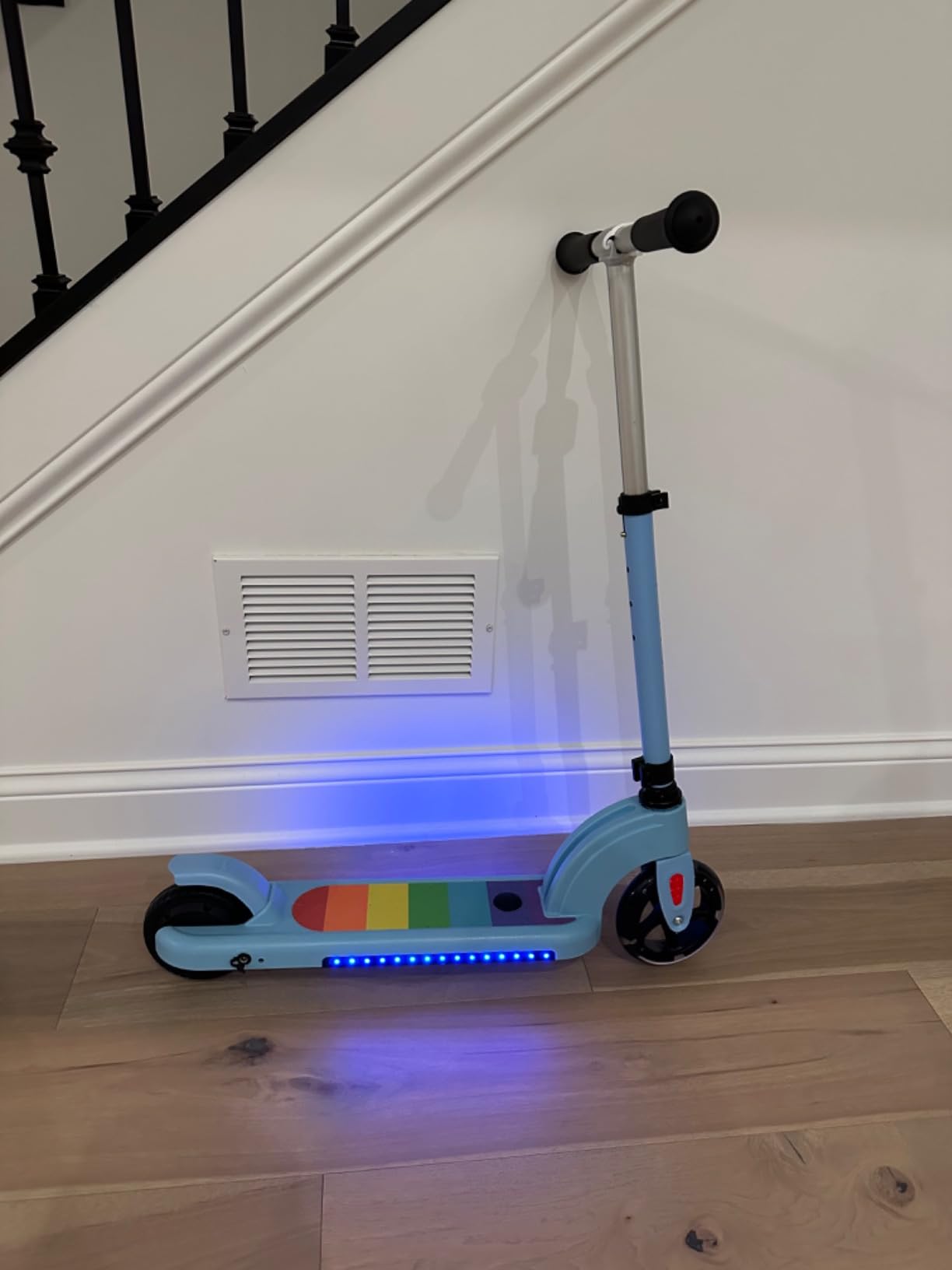 ANHAO Electric Scooter for Kids Ages 6-12 (Mainly 6-10), Kids Electric Scooter with Adjustable Height, Kick Scooter for Kids up to 110 Lbs, up to 6Mph customer photo 1
