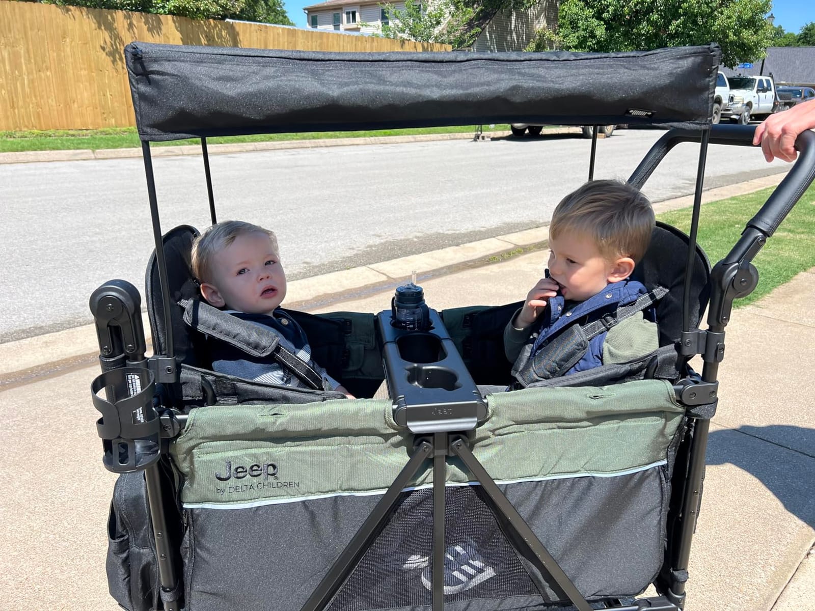 Jeep Aries Stroller Wagon by Delta Children Premium Wagon for 2 Kids with Convertible Seats, Adjustable Push/Pull Handles, Removable Canopy & Flat Fold - Greenguard Gold Certified, Black/Green customer photo 1