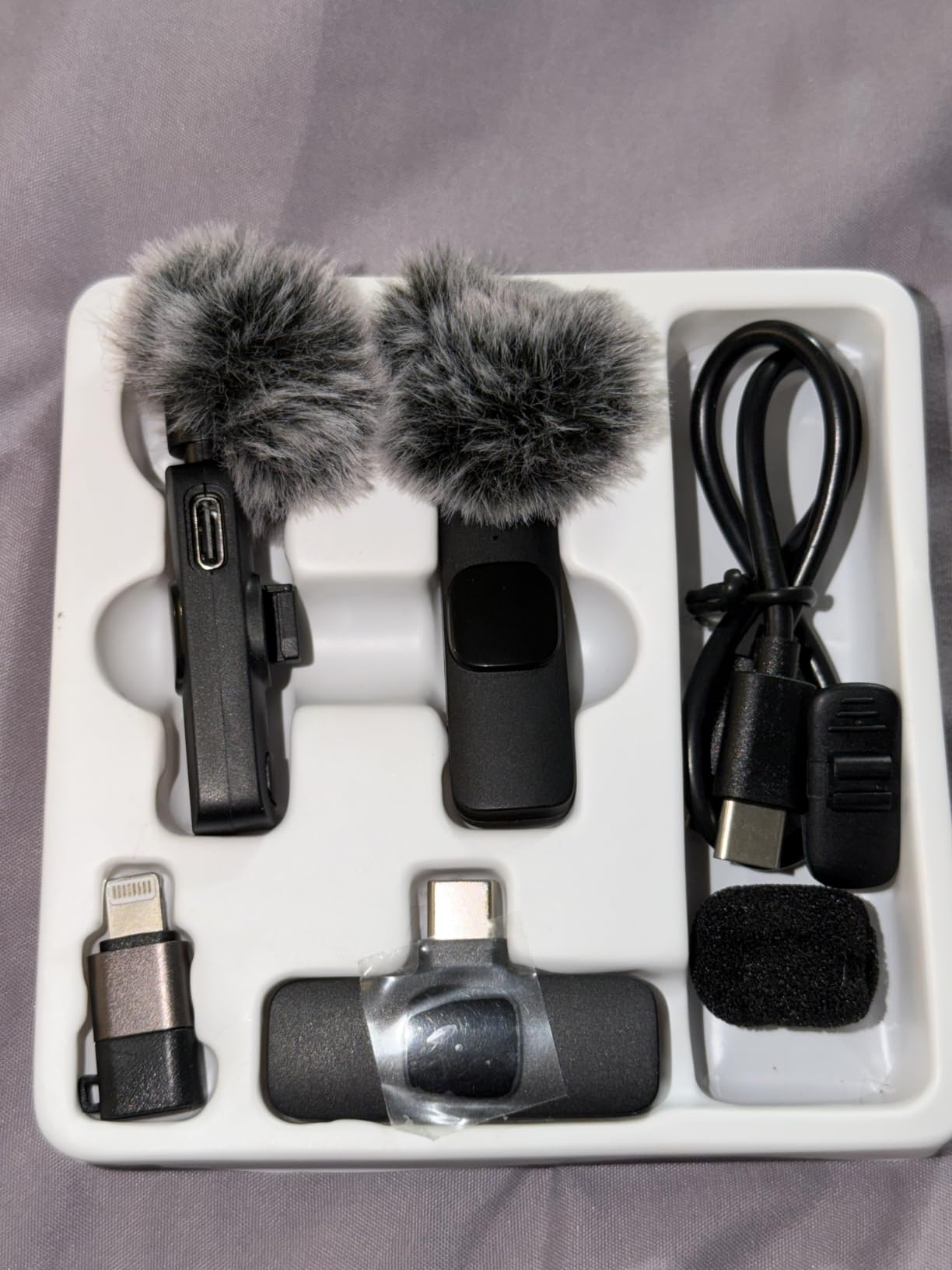 Mini Mic Pro (Latest Model - #1 Microphone for iPhone & Android, Wireless Mini Microphone, Clear Voice, Noise Cancelling, Lavalier Mic for TikTok, YouTube & Interviews) customer photo 1