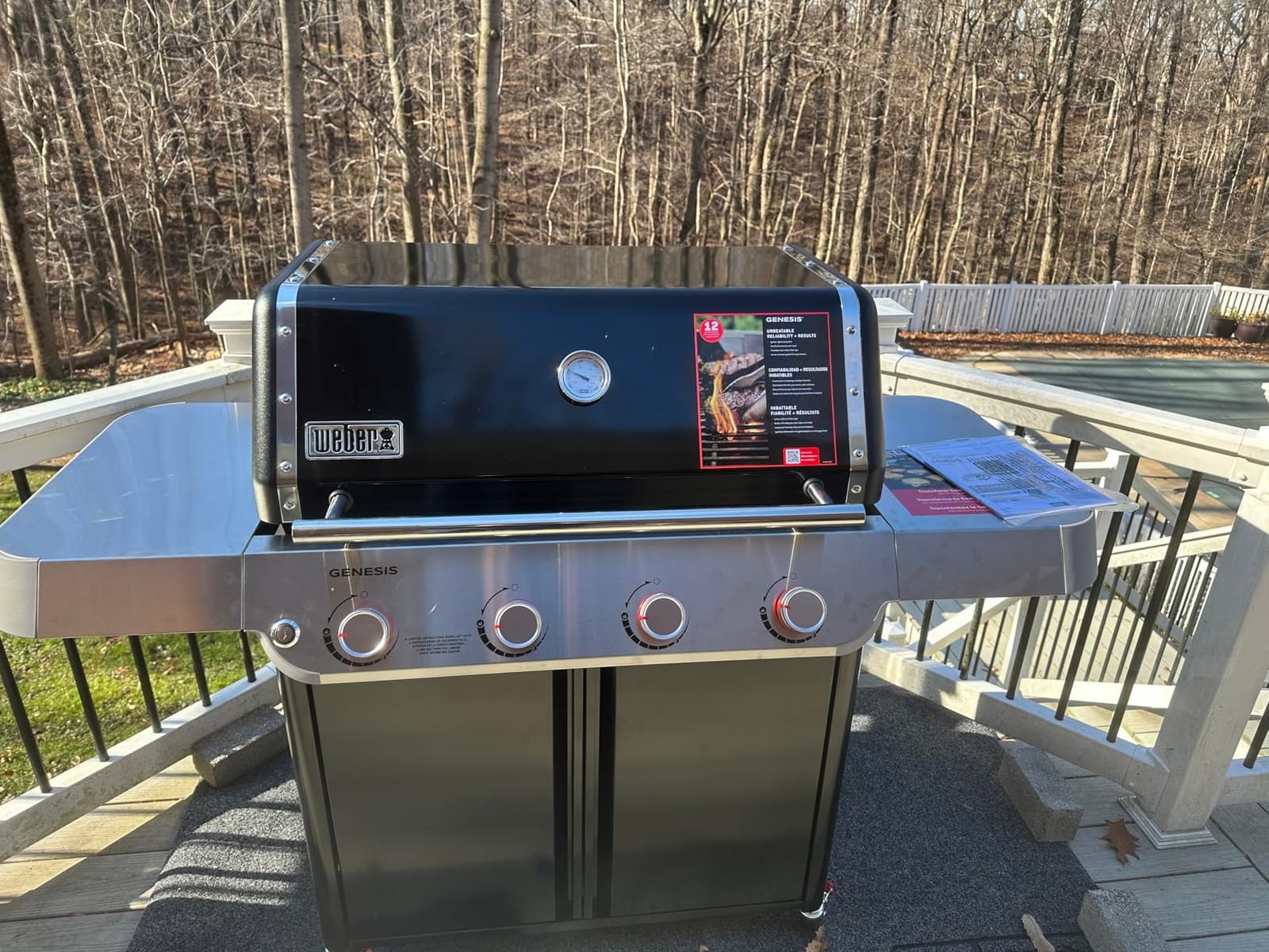 Weber Genesis E-415 Gas Grill, 4 PureBlu Burners, Propane, Black customer photo 1