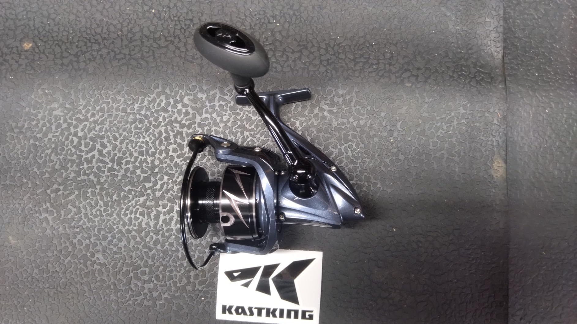 KastKing ReKon Saltwater Spinning Fishing Reel - Powerful for Big Game | Max Drag:55 lb,5+1+1 BB, NyliTech Body, MaxiDur Bearings & Carbon Fiber Drag, Water Resistant customer photo 2