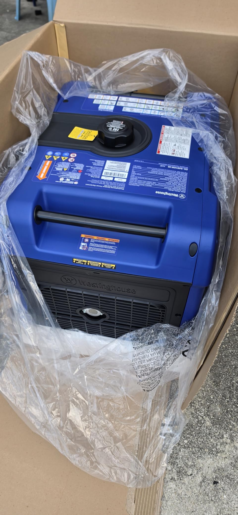 Westinghouse 12000 Peak Watt Dual Fuel Portable Inverter Generator, Remote Electric Start, Transfer Switch Ready, Gas and Propane Powered, Low THD - Safe for Electronics, Parallel Capable, CO Sensor customer photo 1