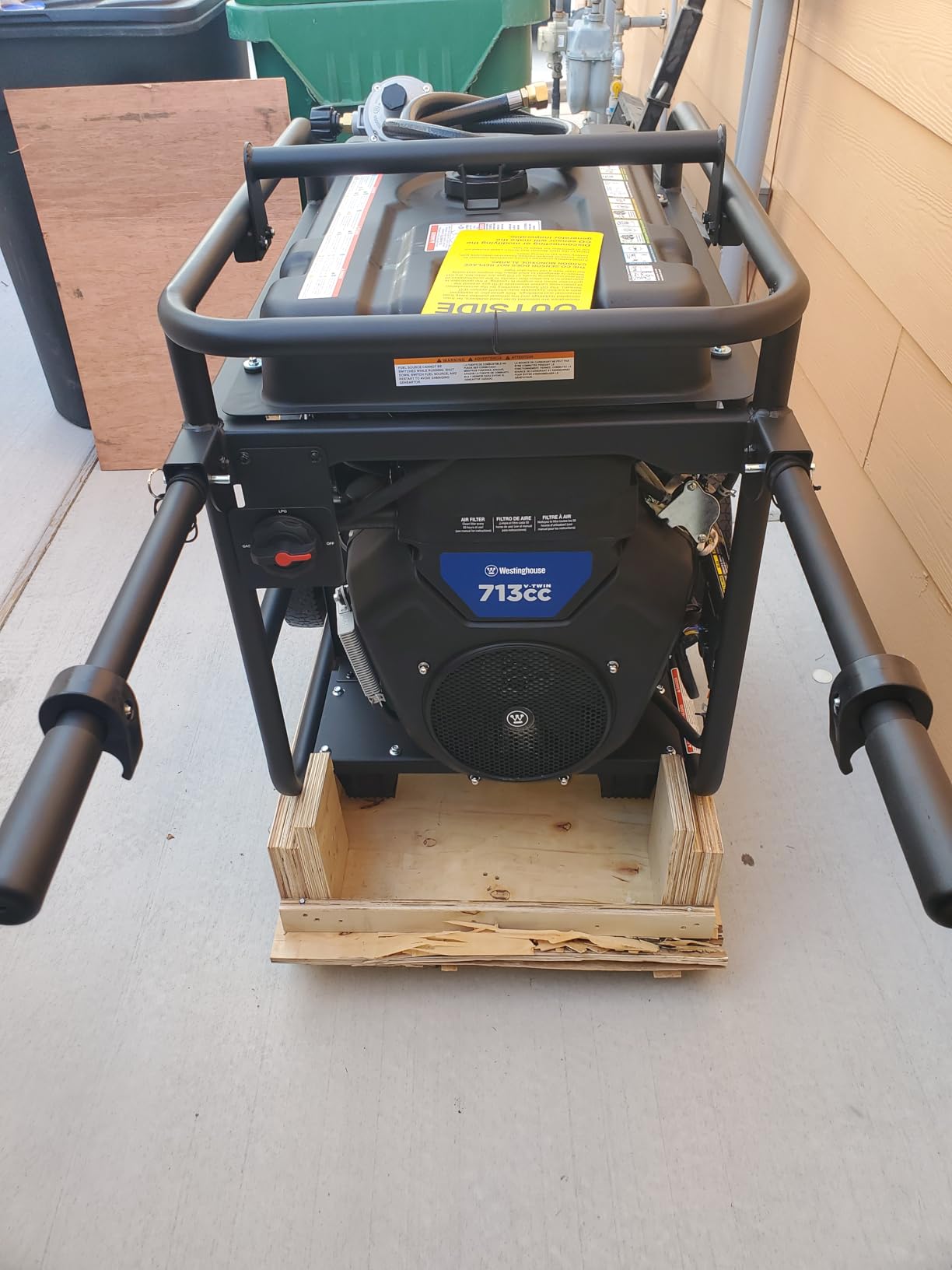 Westinghouse 18000 Peak Watt Tri-Fuel Home Backup Portable Generator, Remote Electric Start, Transfer Switch Ready, Gas, Propane, and Natural Gas Powered, CO Sensor customer photo 2