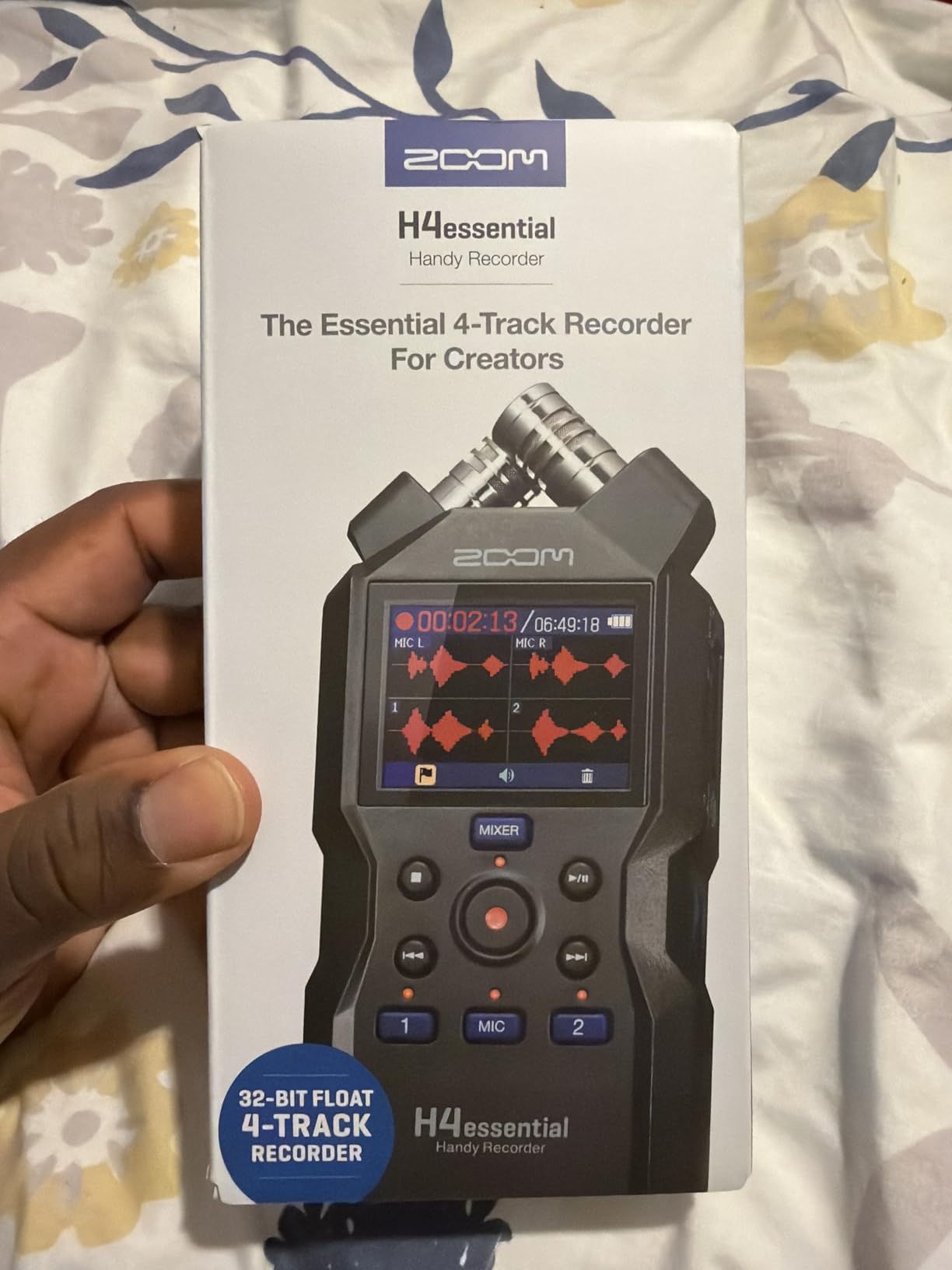 Zoom H4 Essential Handheld Recorder for Musicians, Podcasters & Filmmakers | Clip-Free Audio with 32-Bit Float, 4 Tracks, Stereo Mics, 2 XLR/TRS Inputs customer photo 2
