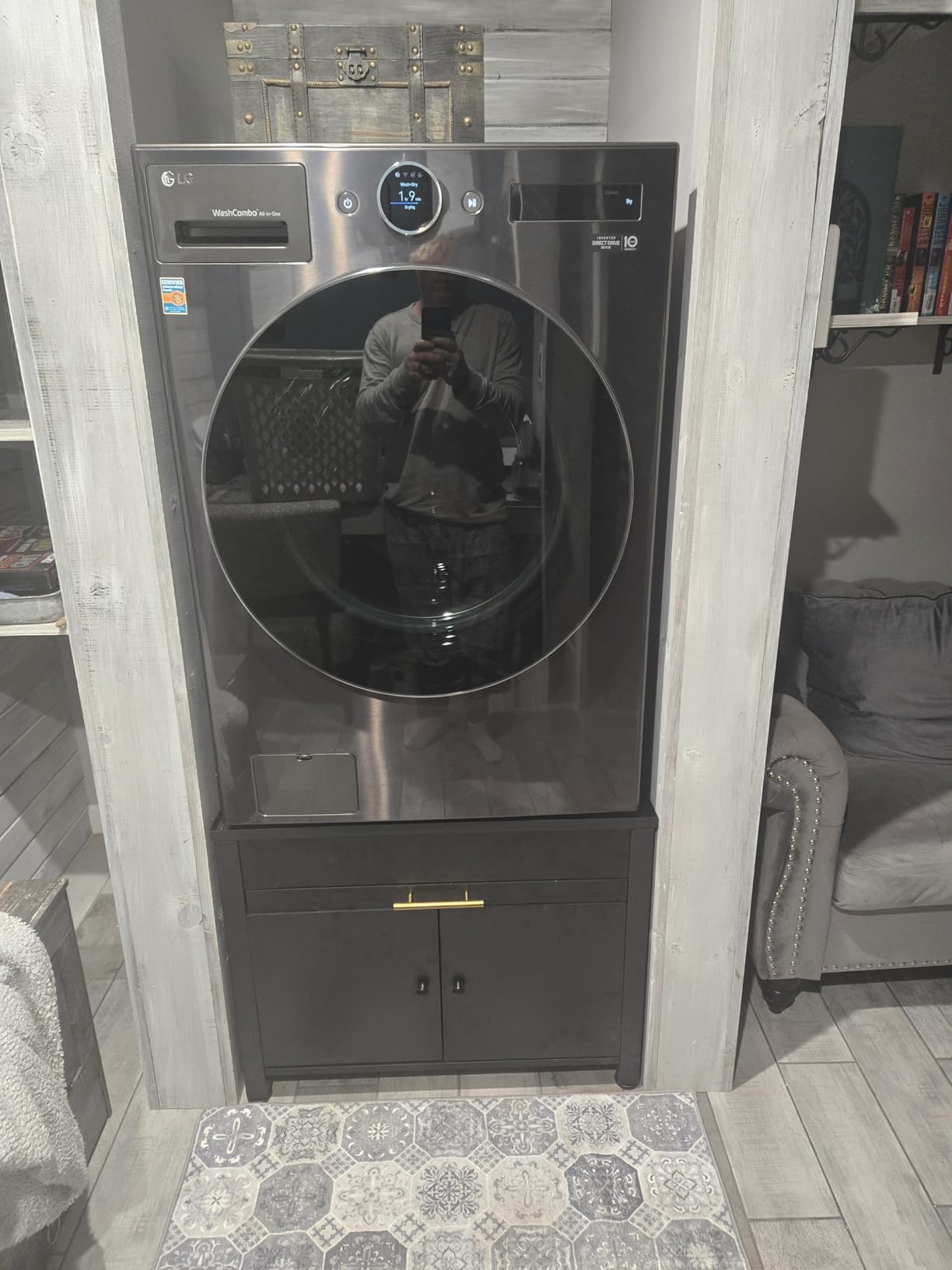LG 5.0 cu. ft. Mega Capacity Smart Front Load Electric All-in-One Washer Dryer Combo with TurboWash360 WiFi in Black Steel customer photo 2