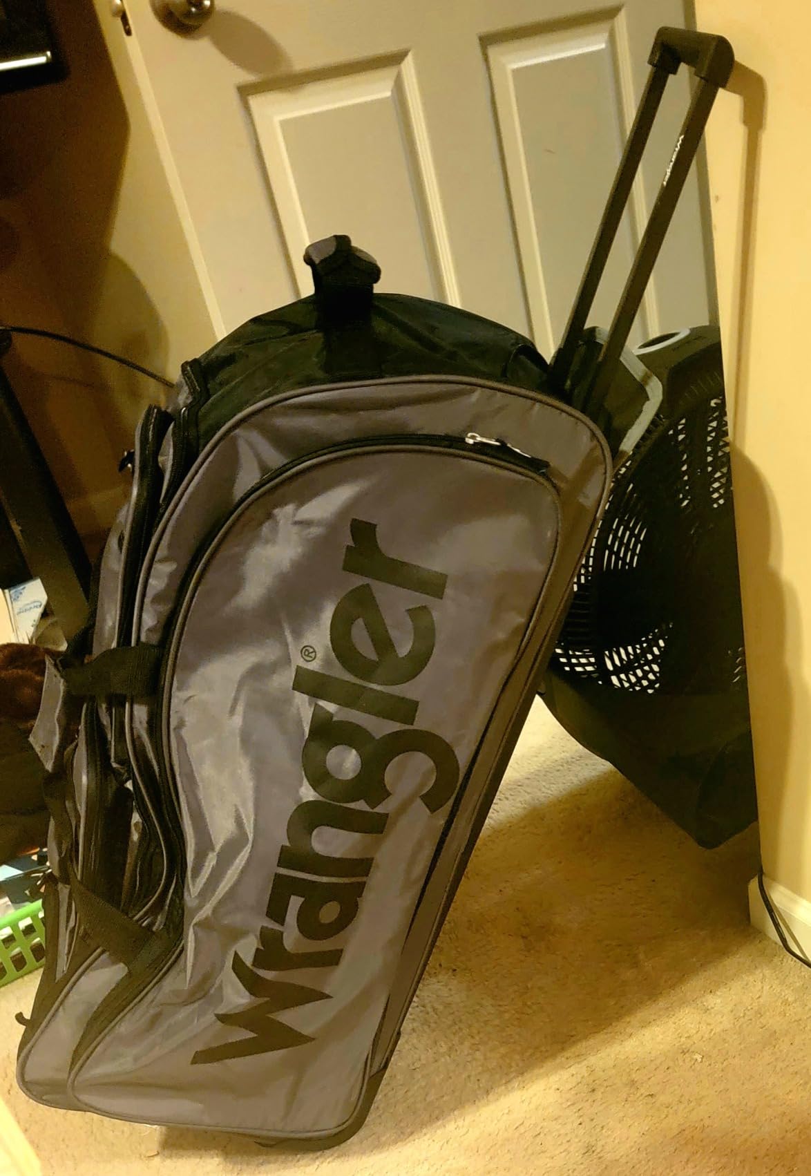Wrangler Wesley Rolling Duffel Bag customer photo 2