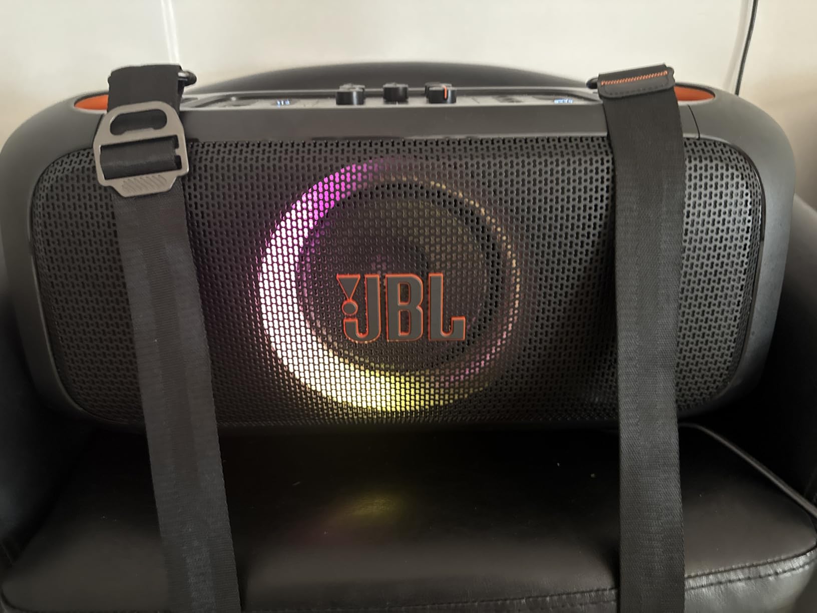 JBL PartyBox On-the-Go Essential - Portable Party Speaker - Black customer photo 2