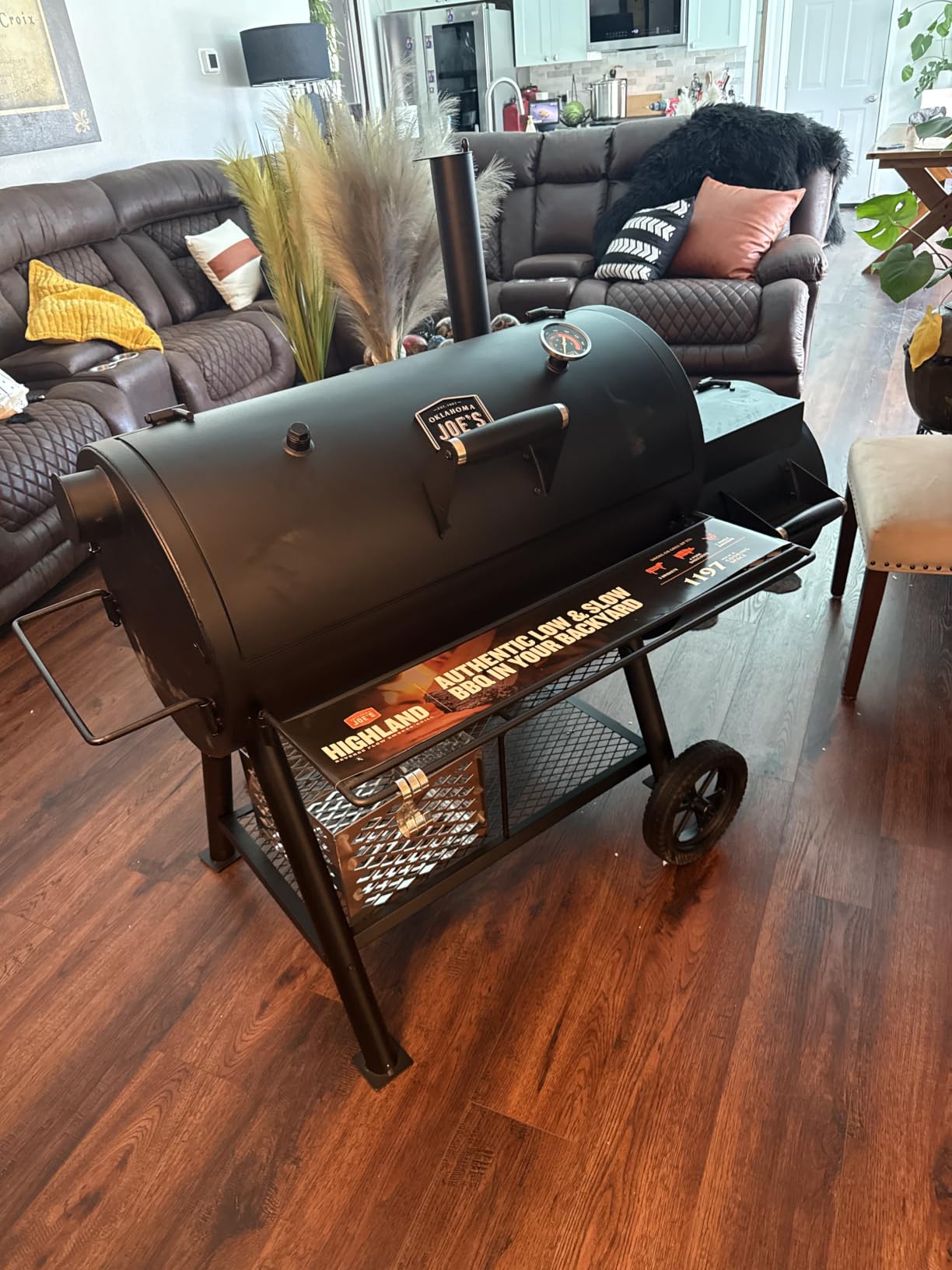 Oklahoma Joe's Highland Offset Reverse Flow Offset Charcoal Smoker and Grill With 1093 sq. in. Cooking Area in Black customer photo 2