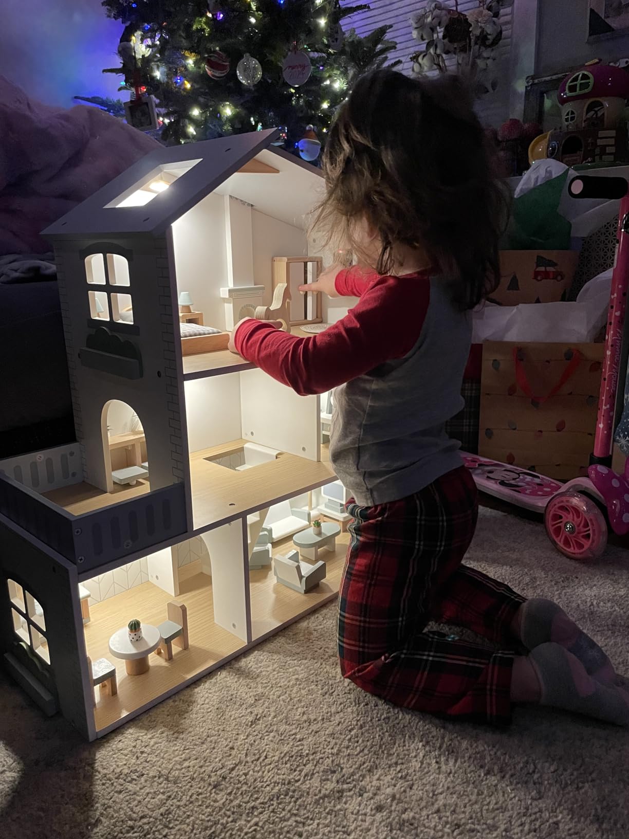 ROBOTIME Wooden Dollhouse with 29 Pcs Furniture, 6 Rooms, Age 3+ | Nordic dollhouse for 4-6in dolls, sparks interior decorating creativity, open design for group play, wooden gift for ages 3+ customer photo 2
