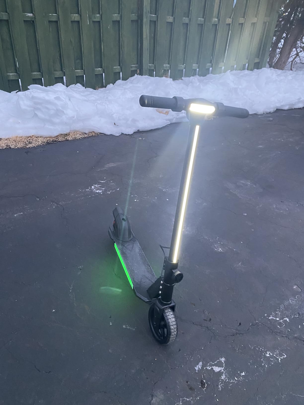 Alumnium Foldable Electric Scooter for Kids, with Bright Front LED Lights, Shining Pedal, LED Display, Dual Brakes 200W Motor Kids Electric Scooter, UL2272 Certified customer photo 2