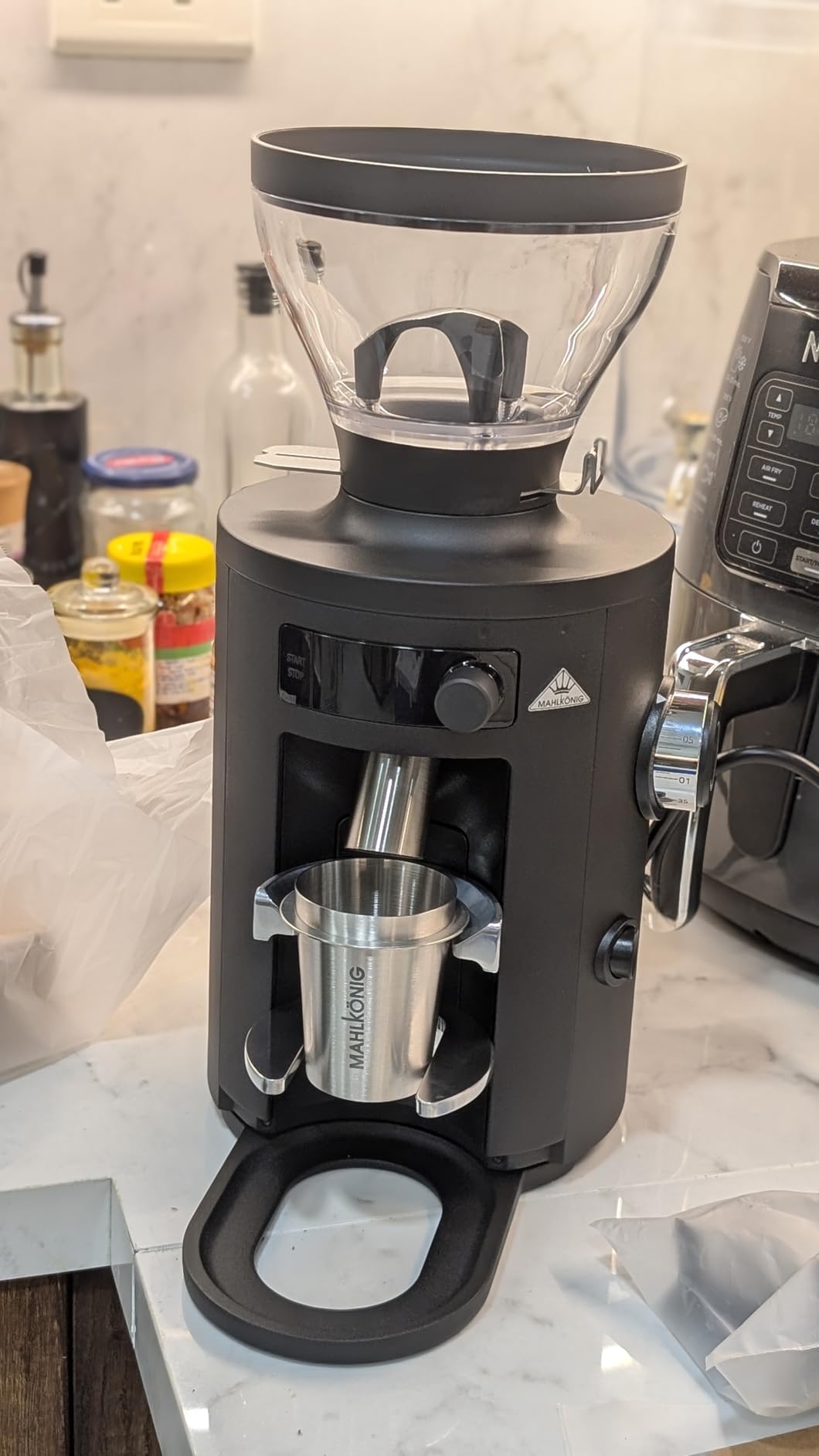 Mahlkonig X54 Allround Electric Coffee Grinder, Coffee Bean Grinder, Burr Coffee Grinder, Coffee Grinders for Home Use with Stepless Adjustment for Precise Grinds, Capacity - 250 Gram (Chrome) customer photo 1