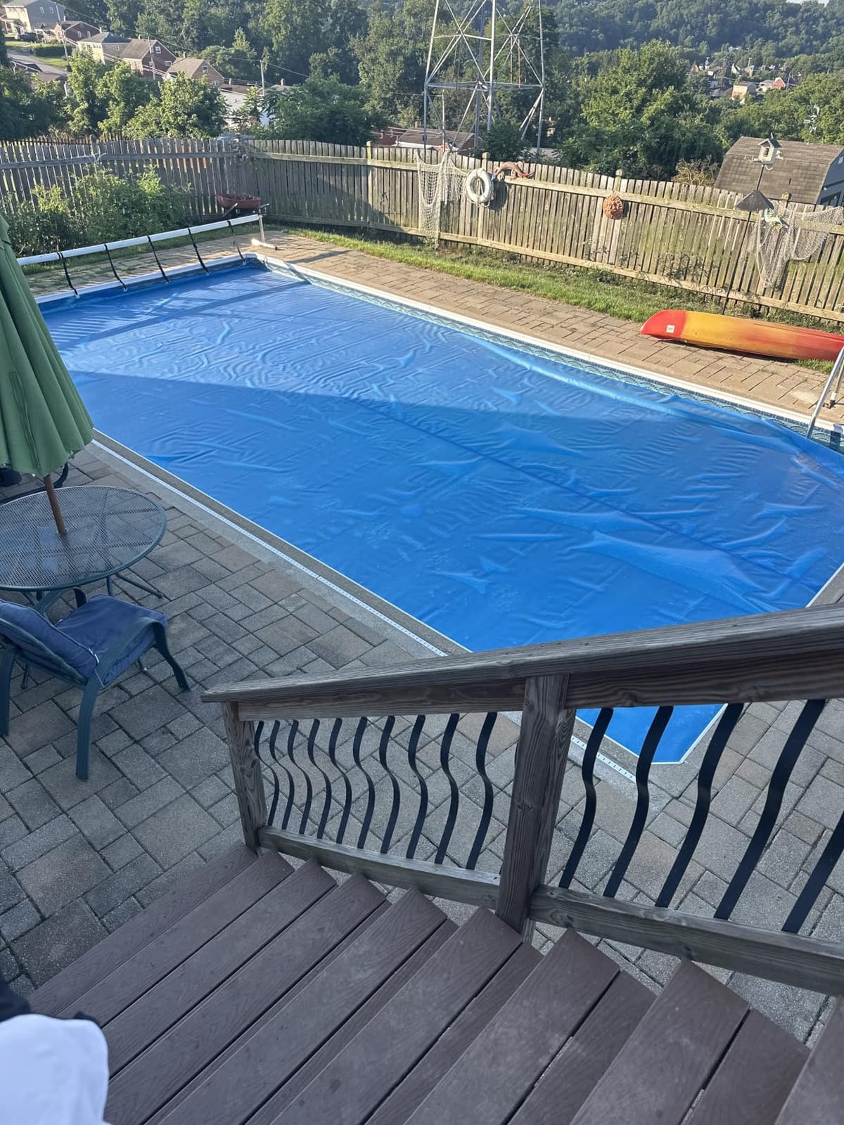 VEVOR Solar Pool Cover 32 x 16 ft, 16 Mil Rectangle Solar Blanket Blue | for Inground & Above Ground Pools, PE Bubble Design, Cut-to-Fit Pool Cover for Heat Retention & Water Evaporation Reduction customer photo 2
