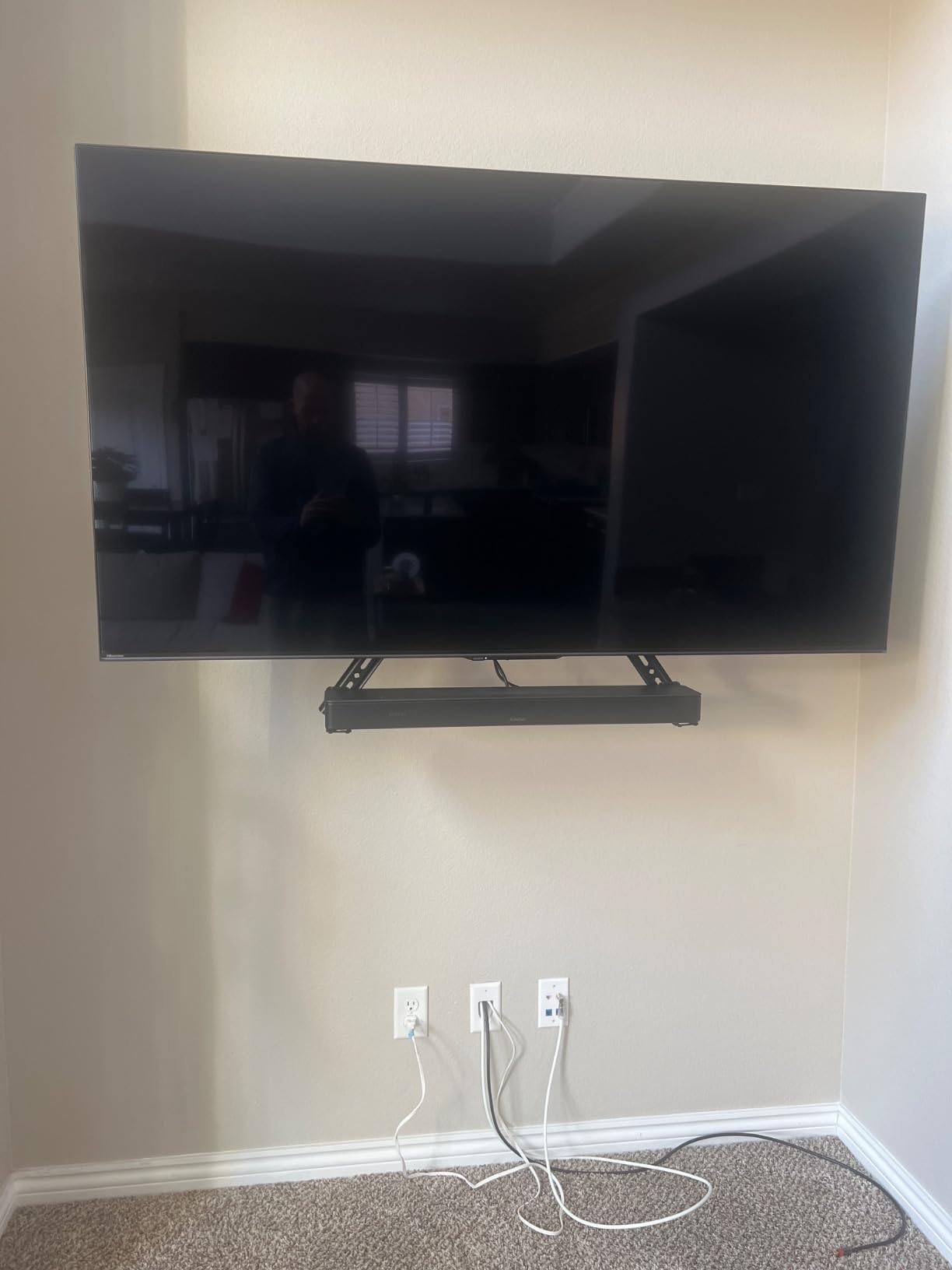 Bose Smart Dolby Atmos Soundbar, All-in-One Soundbar for TV, A.I. Dialogue Mode, Voice Control and Amazon Alexa Built-in, Supports Bluetooth/AirPlay/Spotify Connect/Chromecast, Black customer photo 1