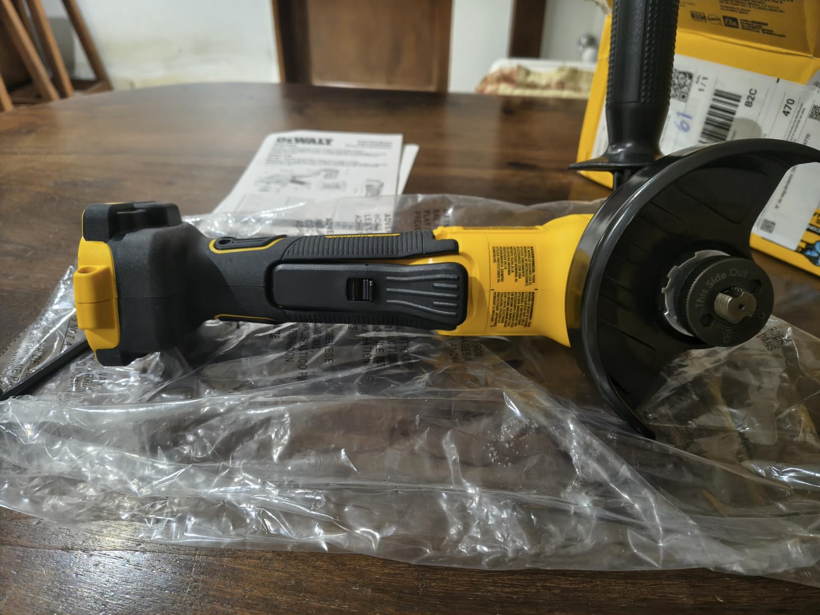 DEWALT 20V MAX XR Brushless Cordless Angle Grinder, 4-1/2 in. - 5 in., Variable Speed, Anti-Rotation, Paddle Switch (Tool Only) (DCG410VSB) customer photo 1