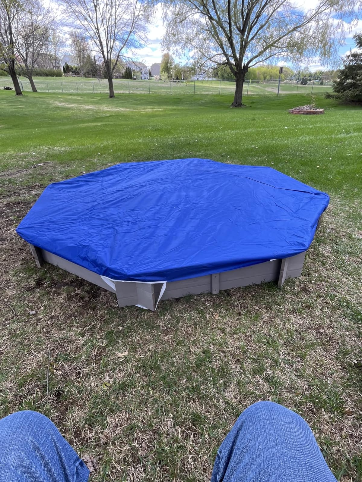 Best Choice Products Large Outdoor Octagon Wooden Sand Box for Kids, Sandbox with Cover, 4 Reinforced Benches Support up to 220 lbs Each, Bottom Liner for Drainage - Brown customer photo 1
