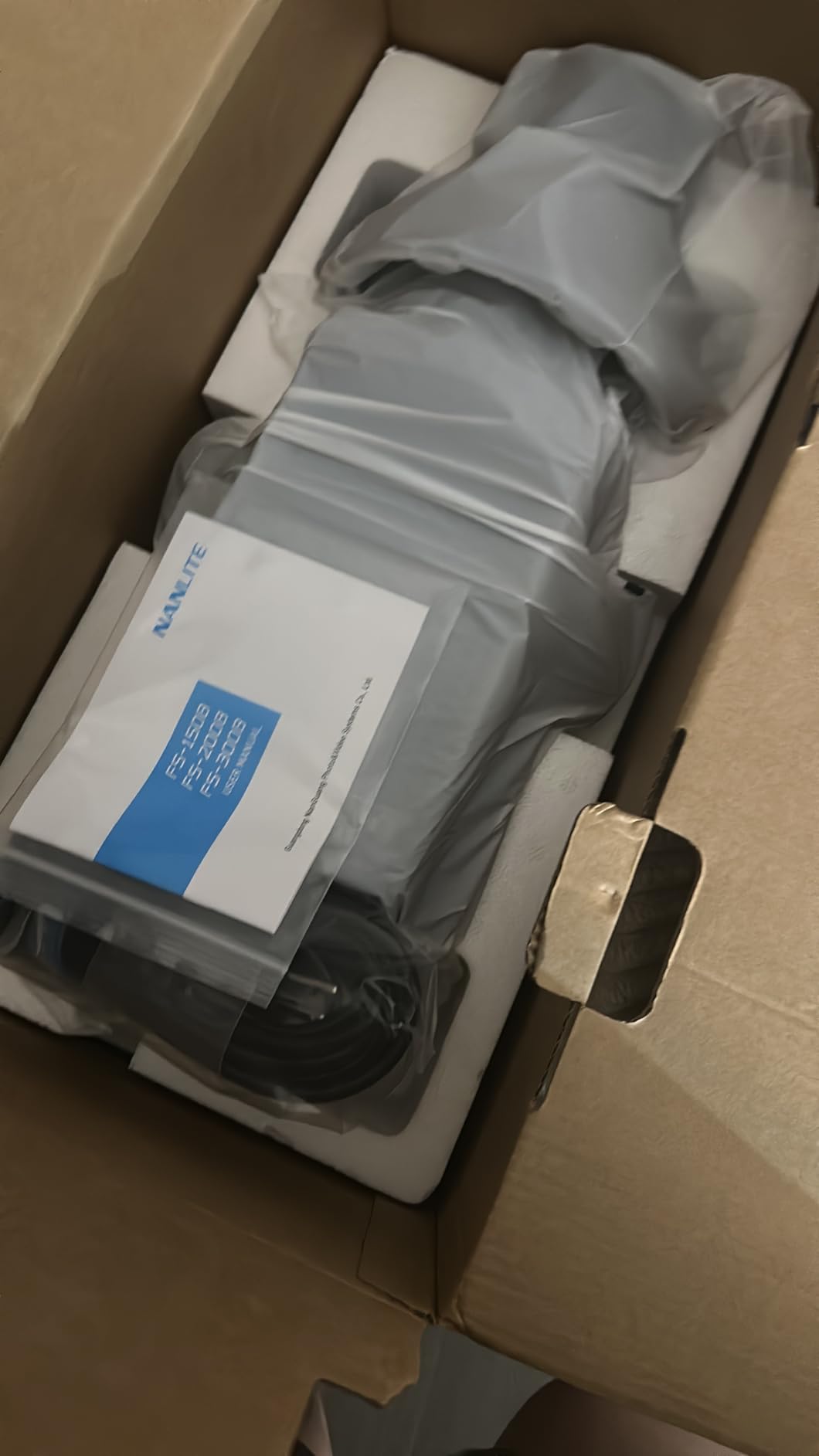 Nanlite FS-300B Bi-Color LED Video Light | 350W, 2700K-6500K, CRI 96+, Bowens Mount, App Control, Professional Lighting for Photography YouTube & Live Streaming customer photo 2
