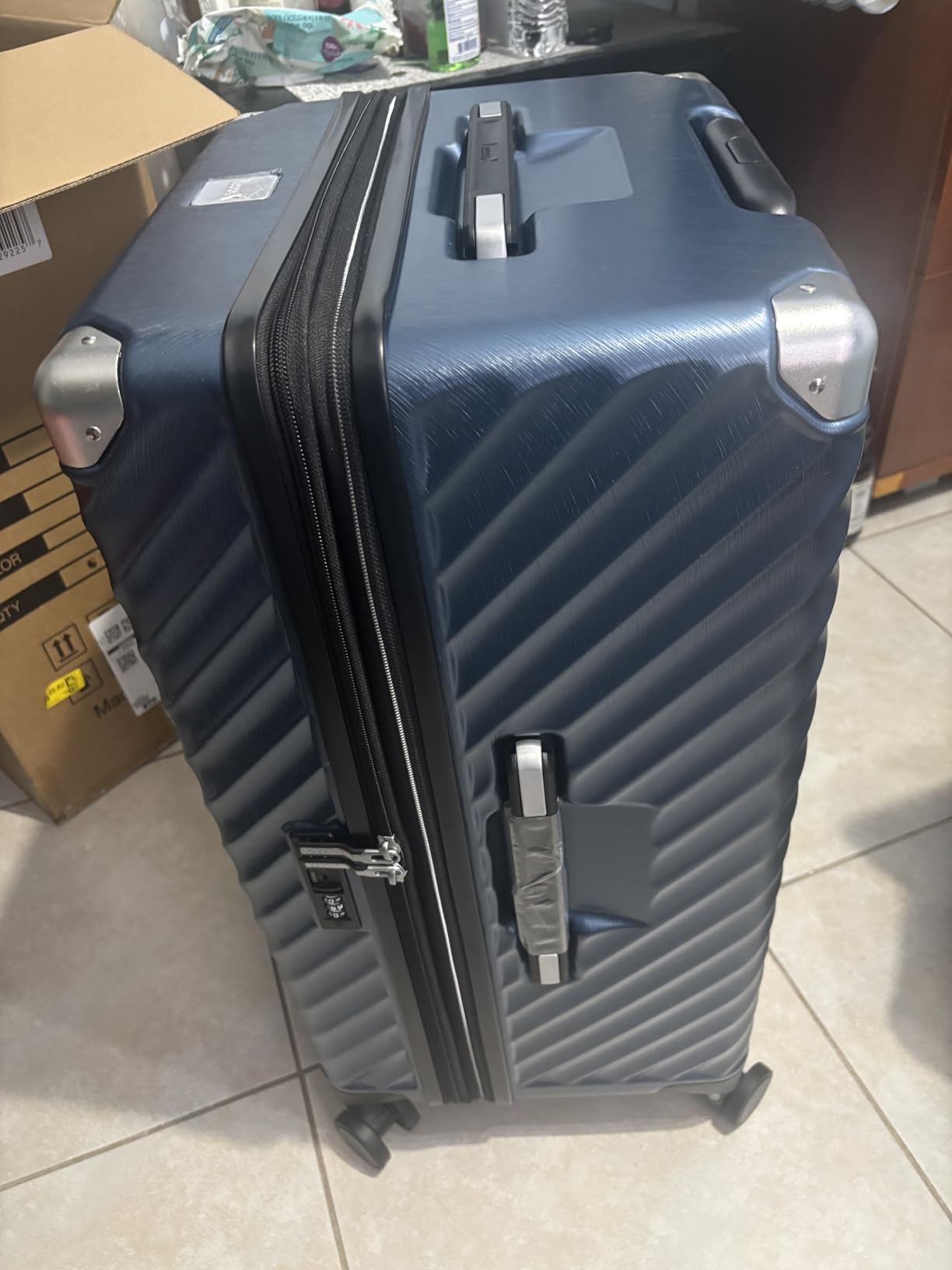 LUGGEX Expandable Trunk Checked Suitcase, Blue, 28-Inch | Trunk Luggage, Checked Suitcase, 100% PC Hard Shell, Expandable, Shock Absorbing Wheels, TSA Lock, 91L-105L customer photo 2