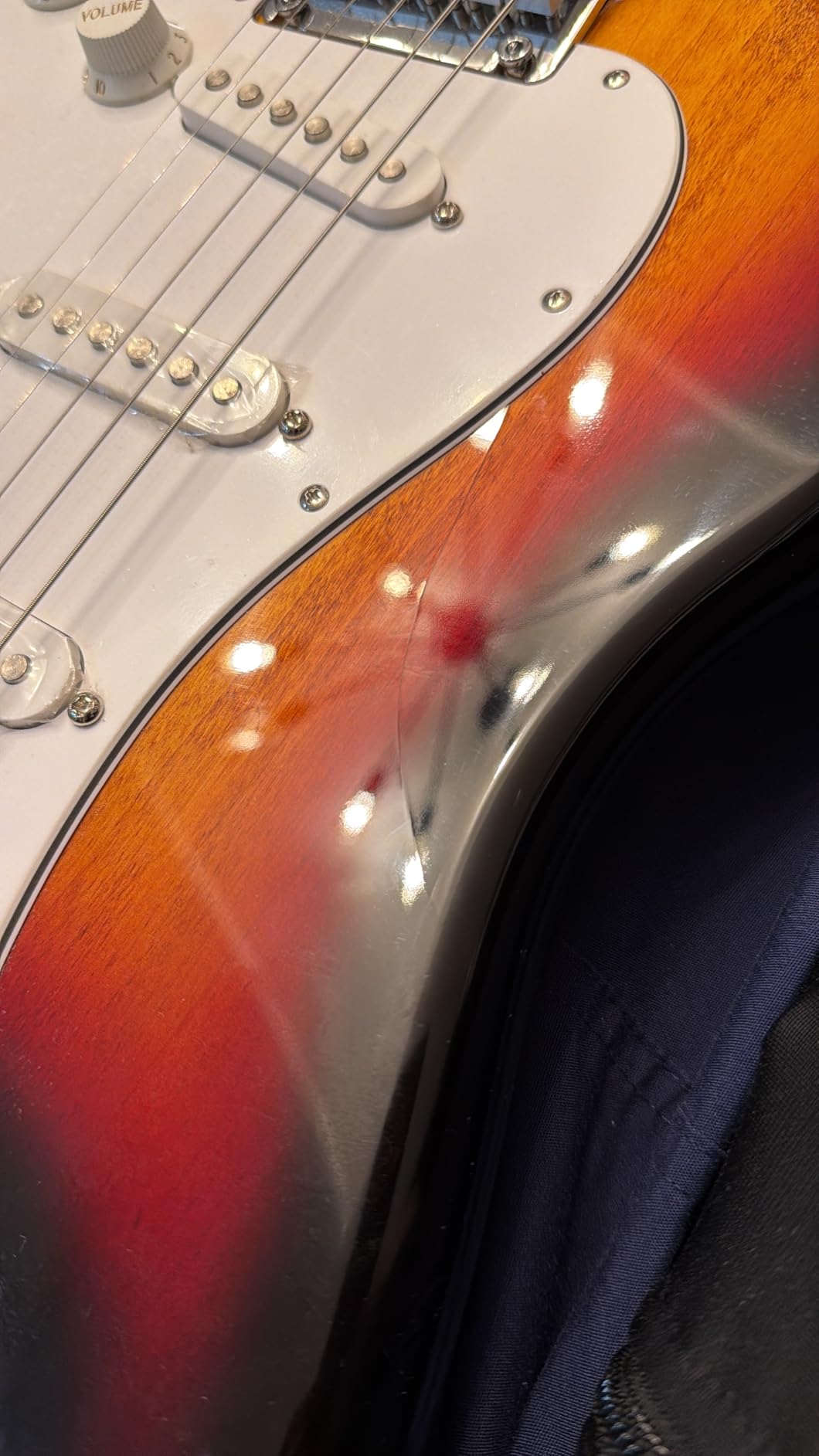 Fender Standard Stratocaster, Electric Guitar, with 2-Year Warranty, Modern C Shaped Neck, Laurel Fingerboard, White Pickguard, Candy Cola | Laurel Fingerboard, White Pickguard, Candy Cola customer photo 1