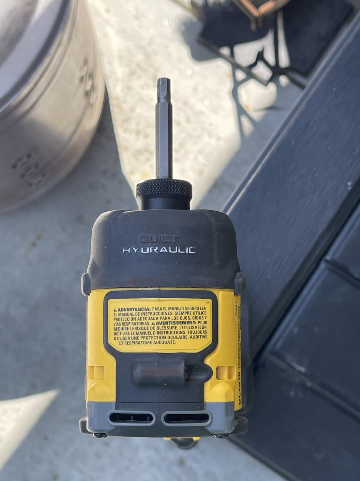 DEWALT 20V MAX 1/4 Inch Hydraulic Impact Driver (DCF870B), Quiet, Brushless Cordless, XR Extreme Runtime, LED Halo Ring, Battery Not Included customer photo 2
