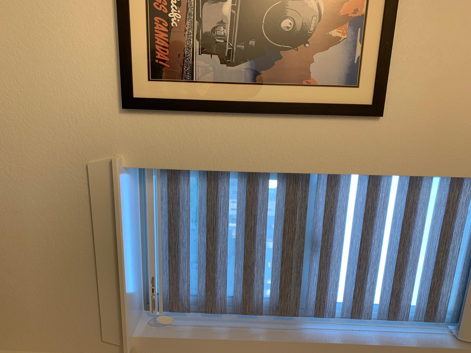 ShadesU Cordless Zebra Blinds Roller Shades, White, 34