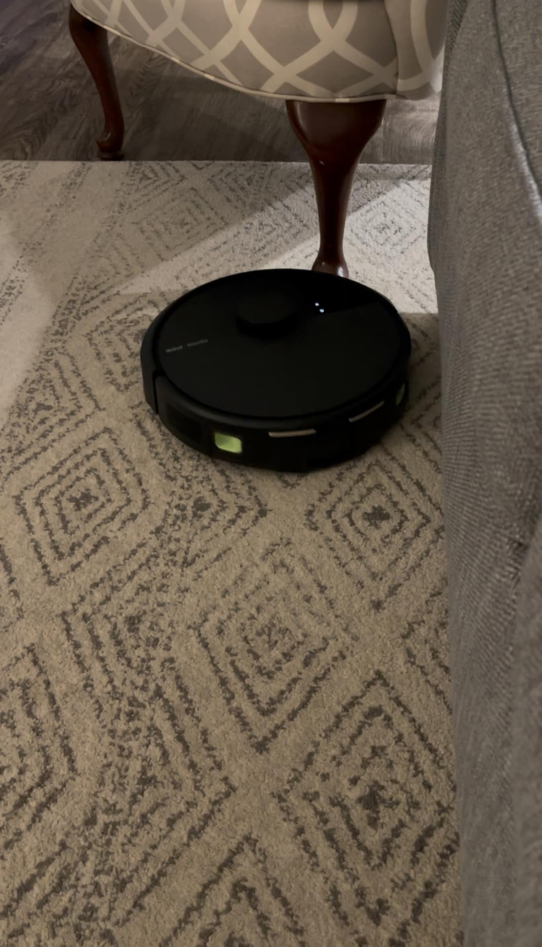 Roomba 105 Vac Robot Vacuum with AutoEmpty Dock - Self-Empties for 75 Days, Easy to use, Intense Power-Lifting Suction, LiDAR Navigation, Multi-Surface Cleaning, Cleans in Neat Rows customer photo 2