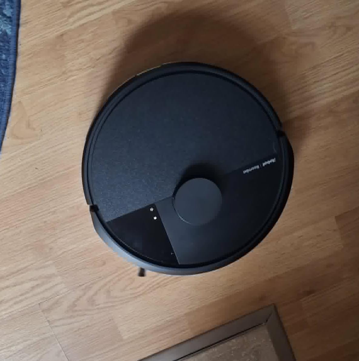 iRobot Roomba 105 Combo Robot Vacuum & Mop - Easy to use, Intense Power-Lifting Suction, LiDAR Navigation, Multiple Cleaning Modes, Avoids Mopping Carpets, Self-Charging customer photo 2