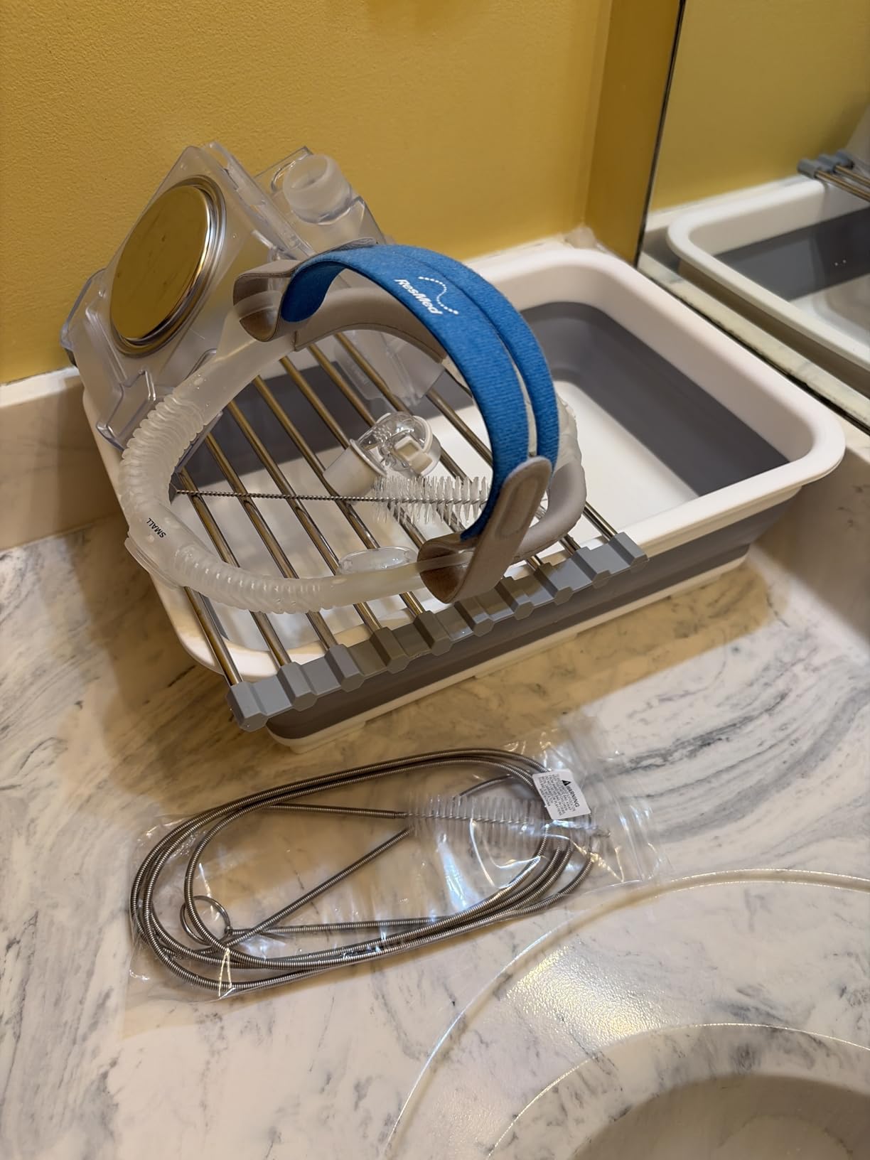 CPAP Cleaning Kit for Hose and Mask, CPAP Hose Cleaning Brush, Collapsible Wash Basin, Storage Bag, Compatible with Standard and Slimline CPAP Tubing (Basin + Brush Kit) customer photo 2